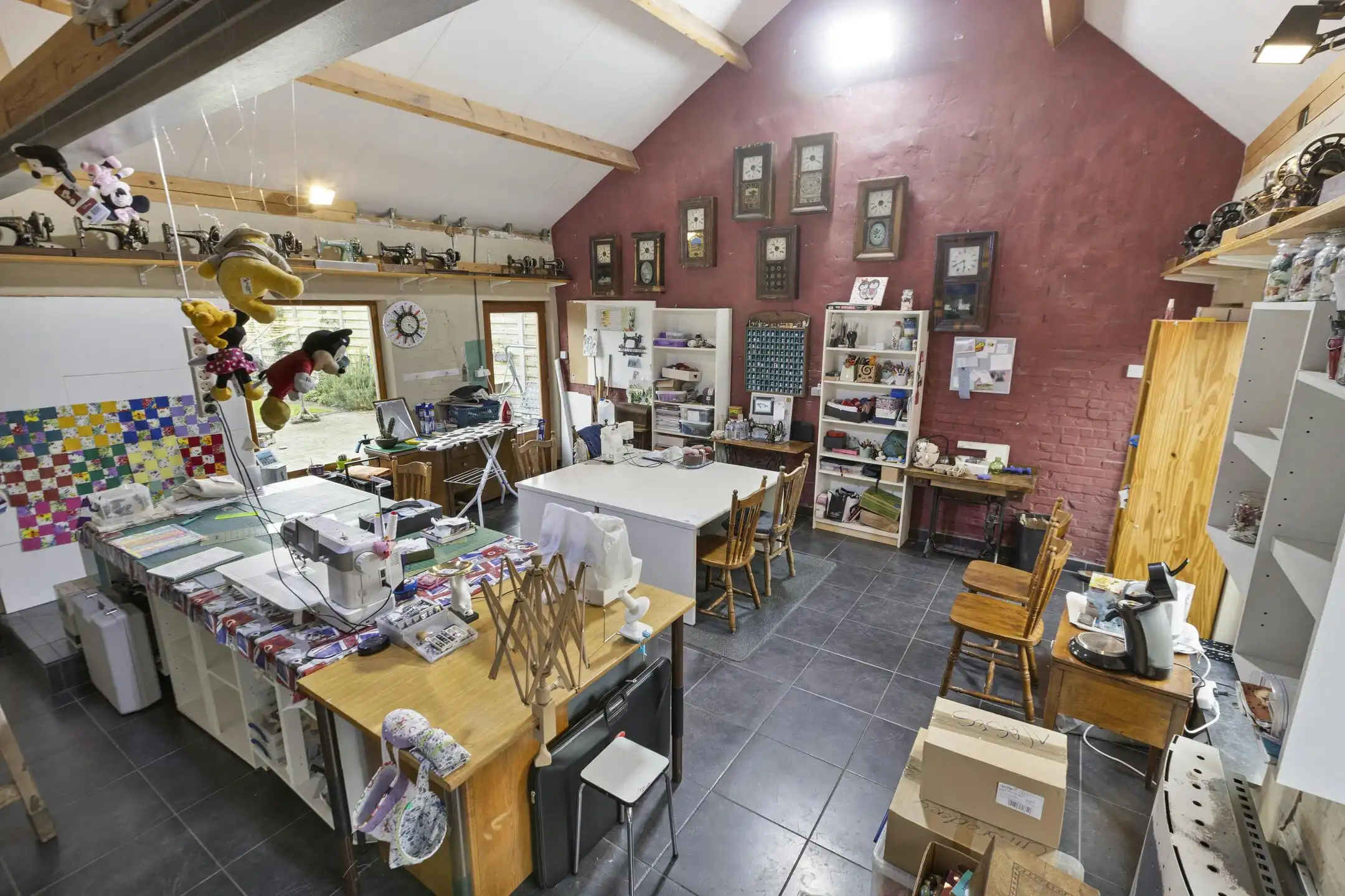 Instapklare, ruime woning in Zepperen op een riant perceel foto 25