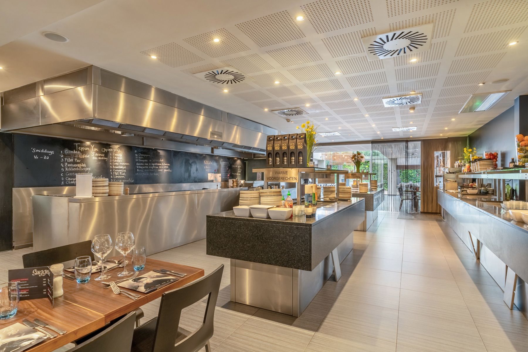 Prachtig commercieel pand met stadstuin in het hart van Aartselaar foto 26