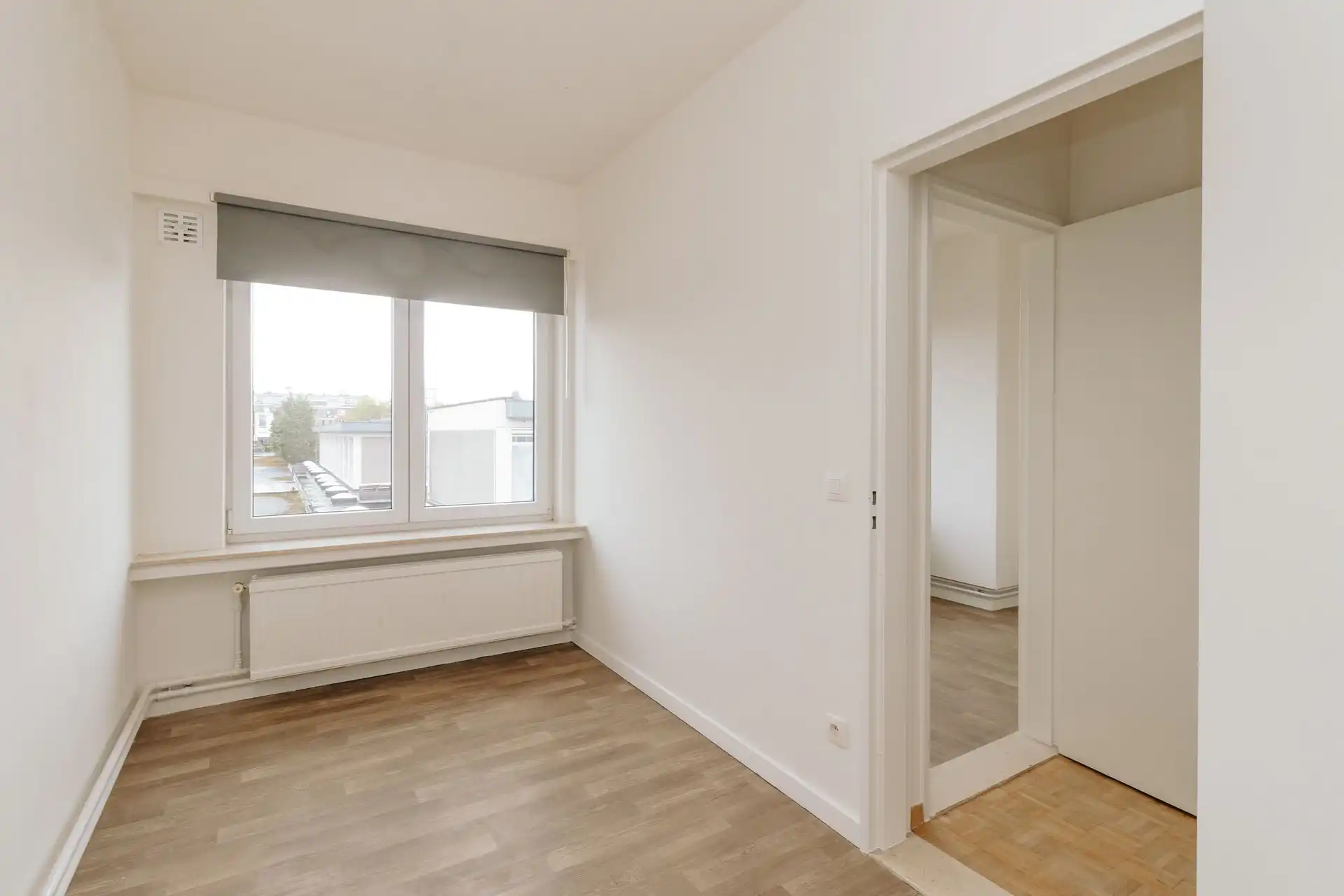 2 slaapkamerappartement met bureauruimte en garagebox foto 11