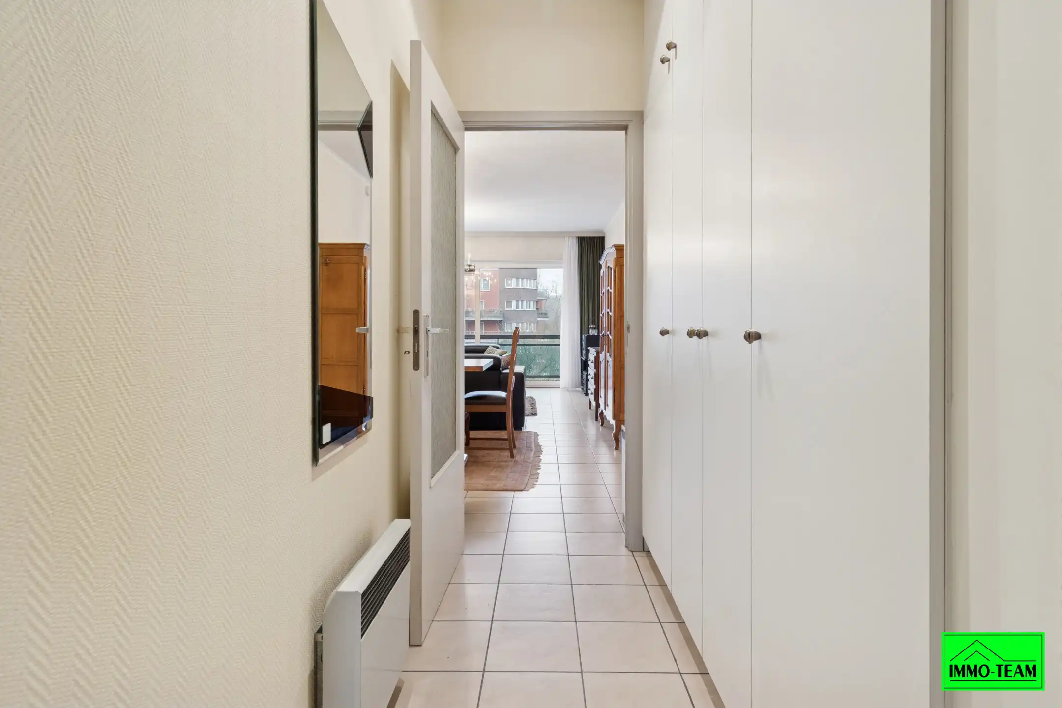 Aangenaam appartement met 2 slaapkamers en garage foto 13