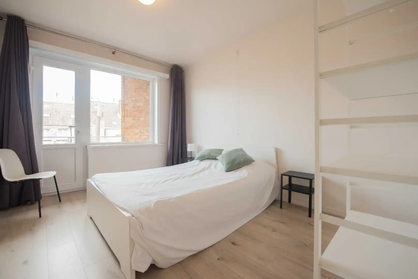 OOSTENDE - BELLE EPOQUEWIJK DICHTBIJ BIBLIOTHEEK, ZEEDIJK EN DE JAPANSE TUIN foto 17