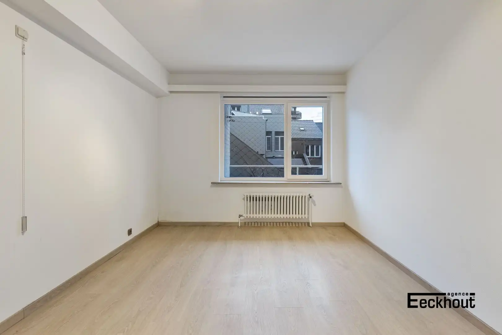 Ruim instapklaar appartement met 3 slaapkamers in centrum Oostende, met fietsenberging en dicht bij strand!  foto 10