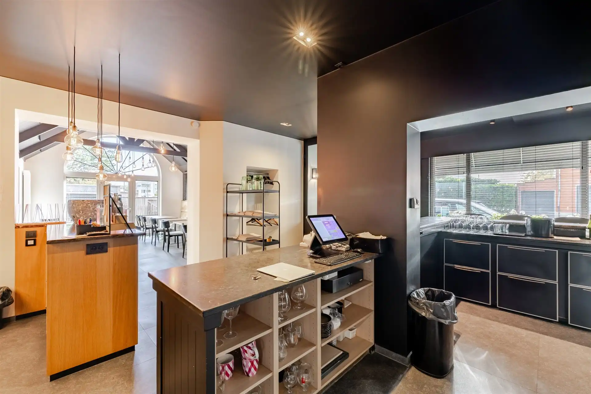 Gekend restaurant/brasserie op toplocatie nabij Aalst foto 16