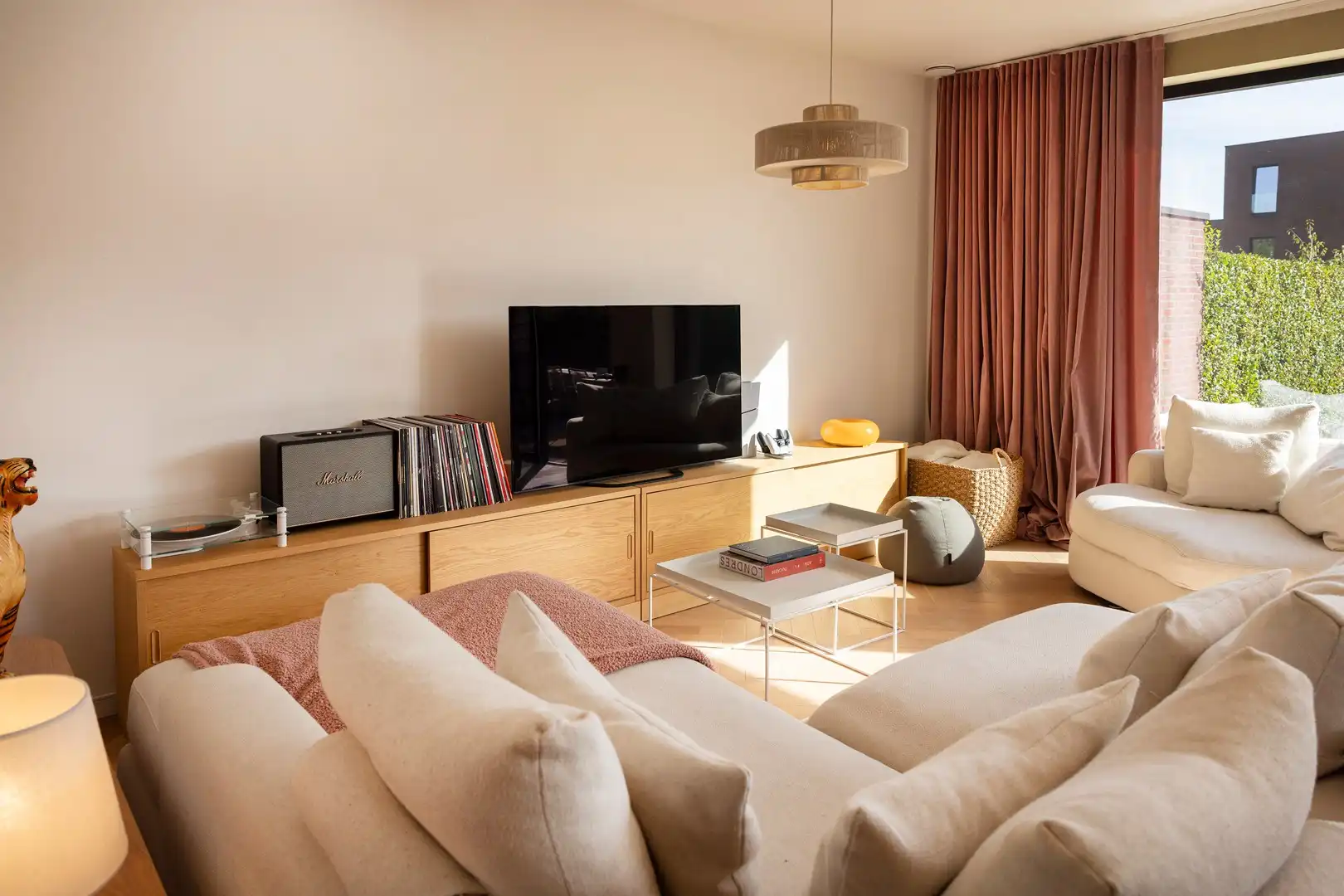 Heel recente, energiezuinige woning met 4 slaapkamers. foto 8