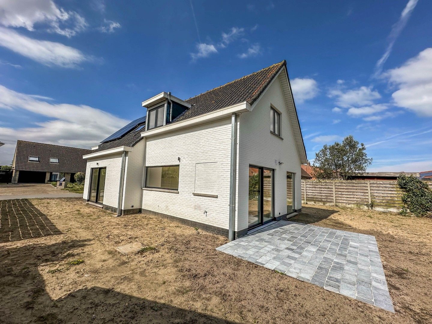 Gerenoveerde villa grenzend aan het natuurgebied en kortbij de Golf 'Ter Hille'. foto 3