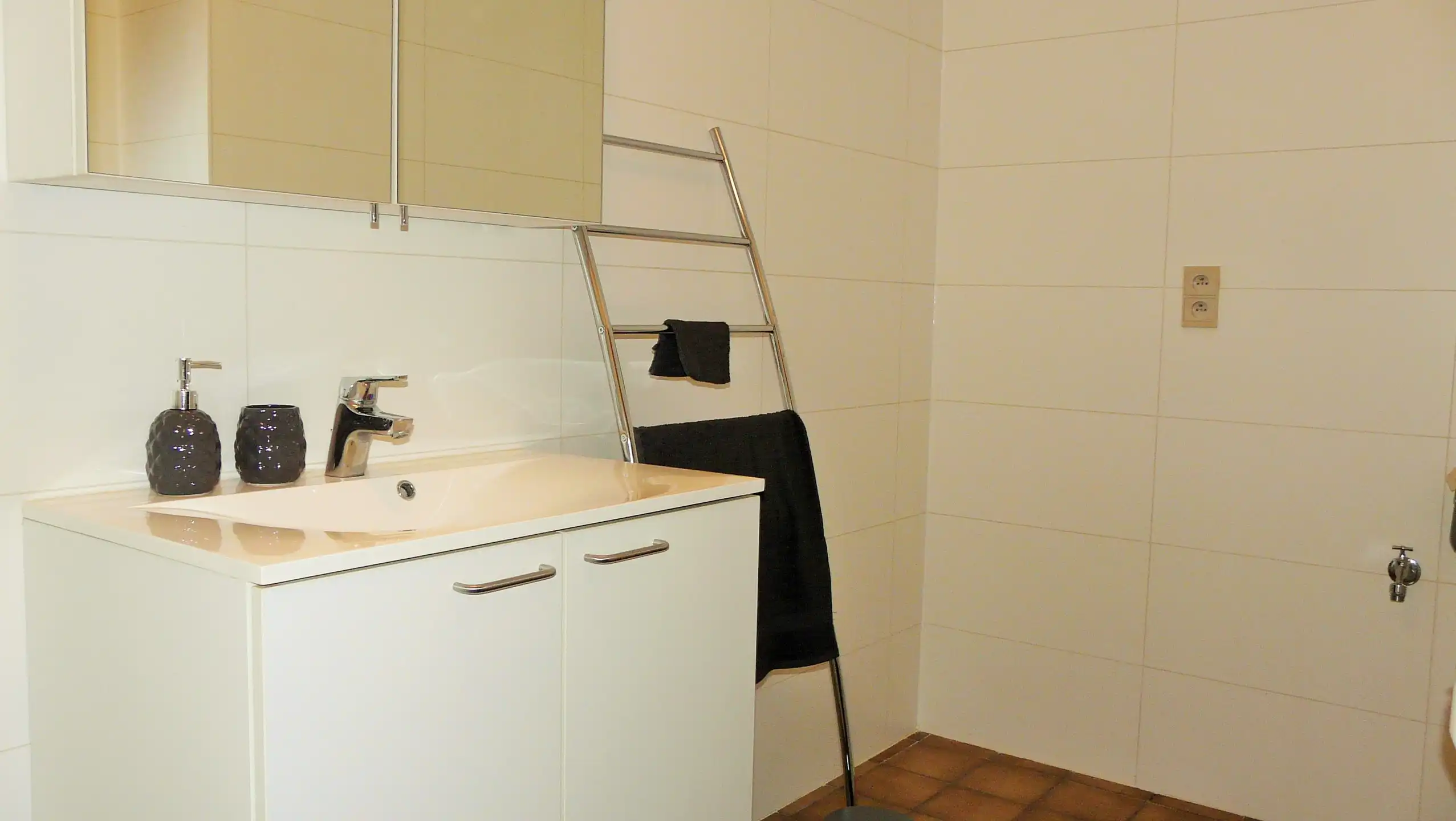 Appartement te huur foto 9