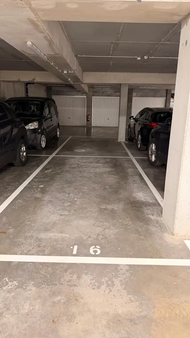 Ondergrondse autostaanplaats in het Centrum van Harelbeke foto 2