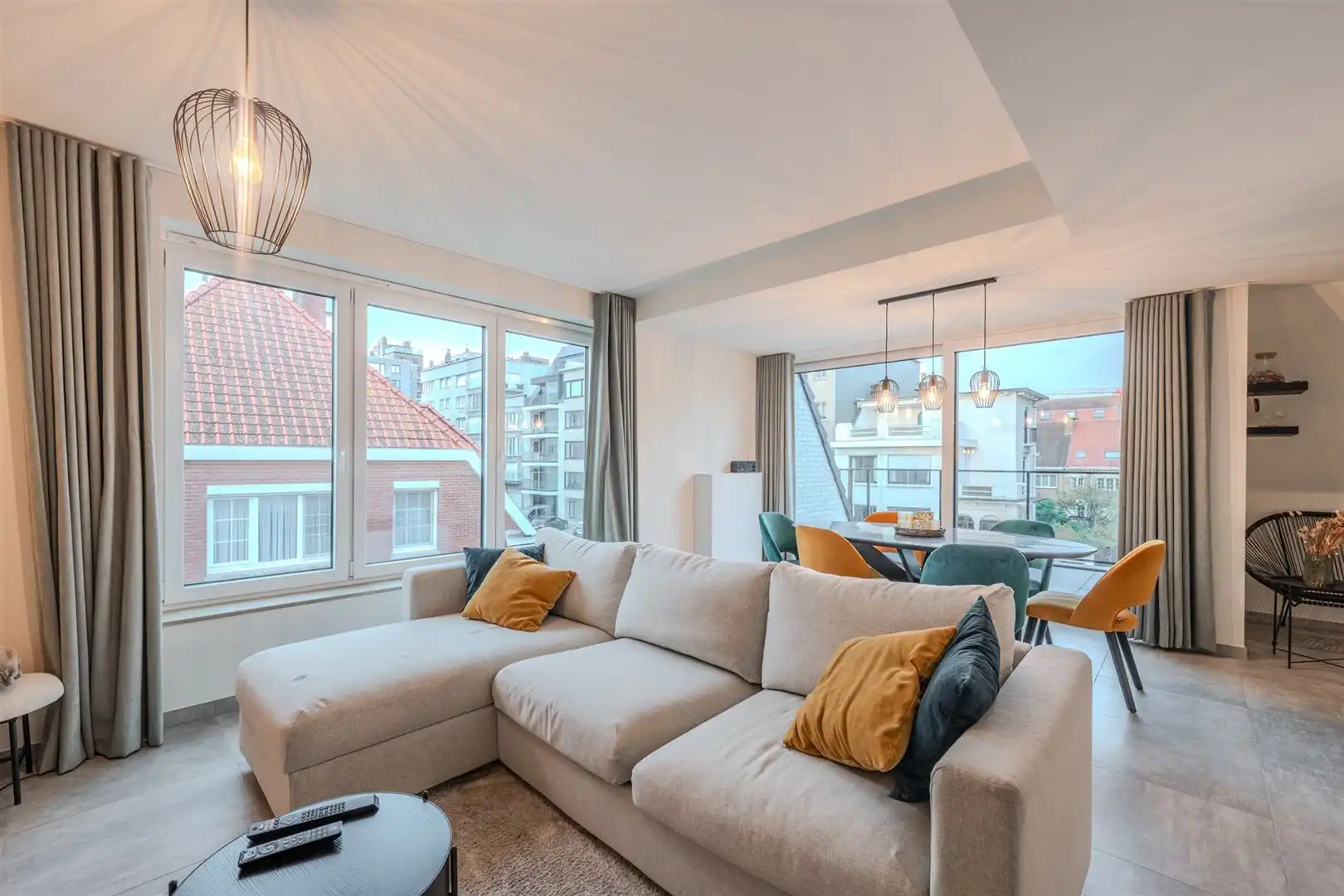 Modern 2 slaapkamer appartement in hartje Middelkerke foto 8