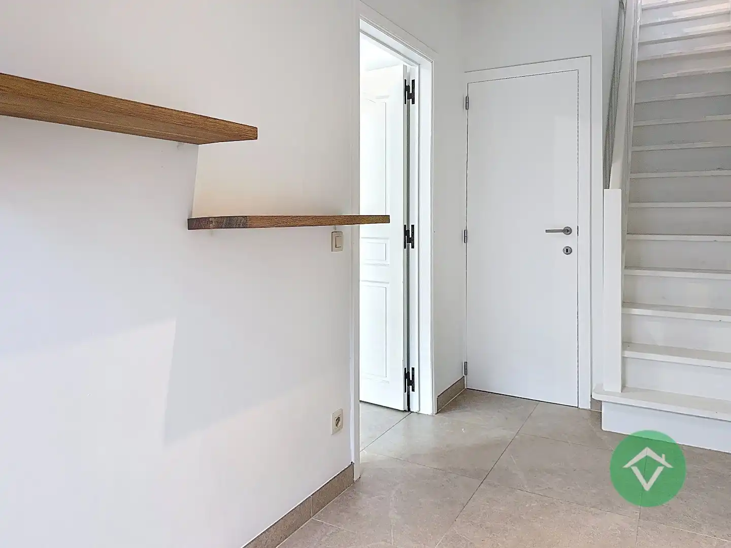 Instapklare gezinswoning met 3 slaapkamers te Gistel foto 3