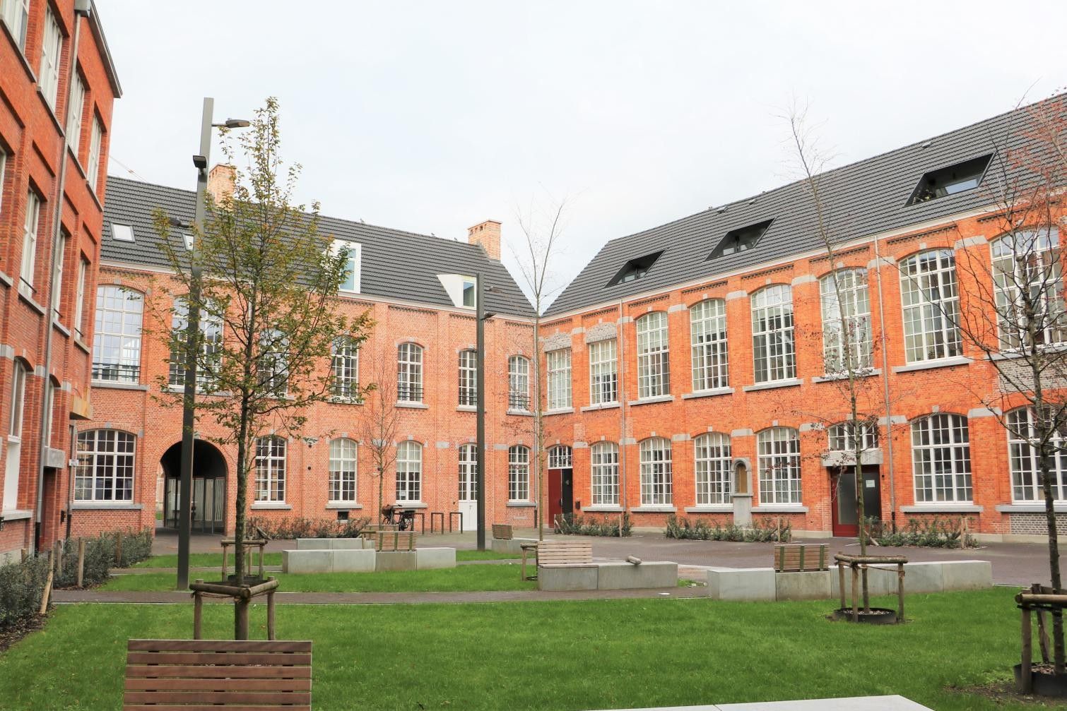 Exclusief loftappartement in het hart van Sint-Niklaas foto 5