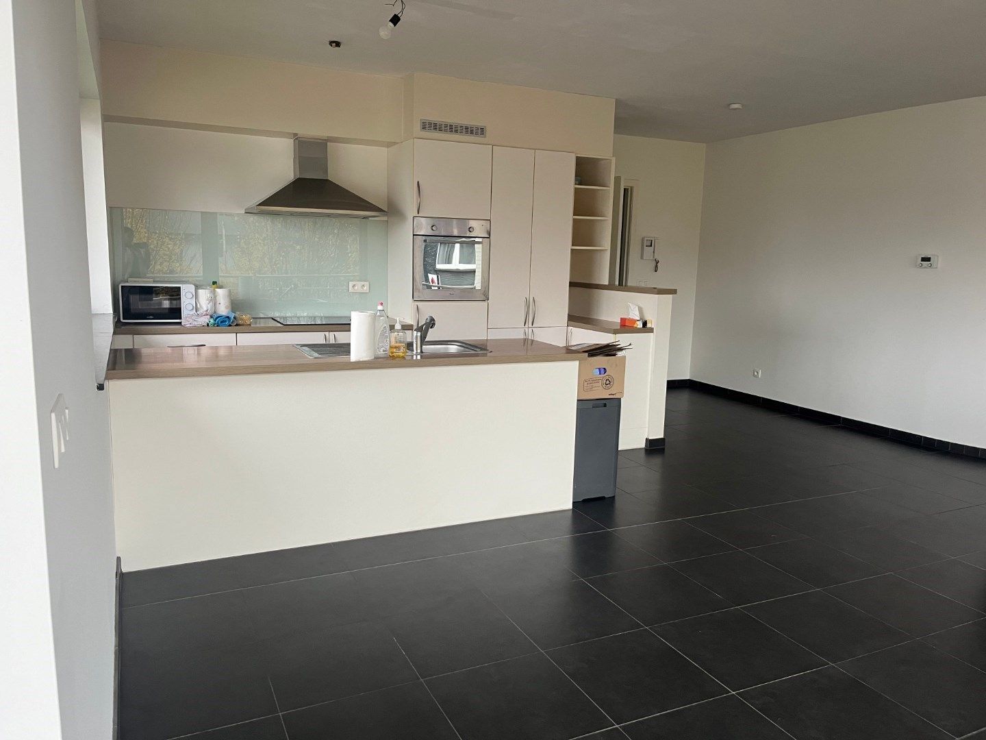 2-slpk-appartement op top locatie (incl. ondergrondse staanplaats!!). foto 4