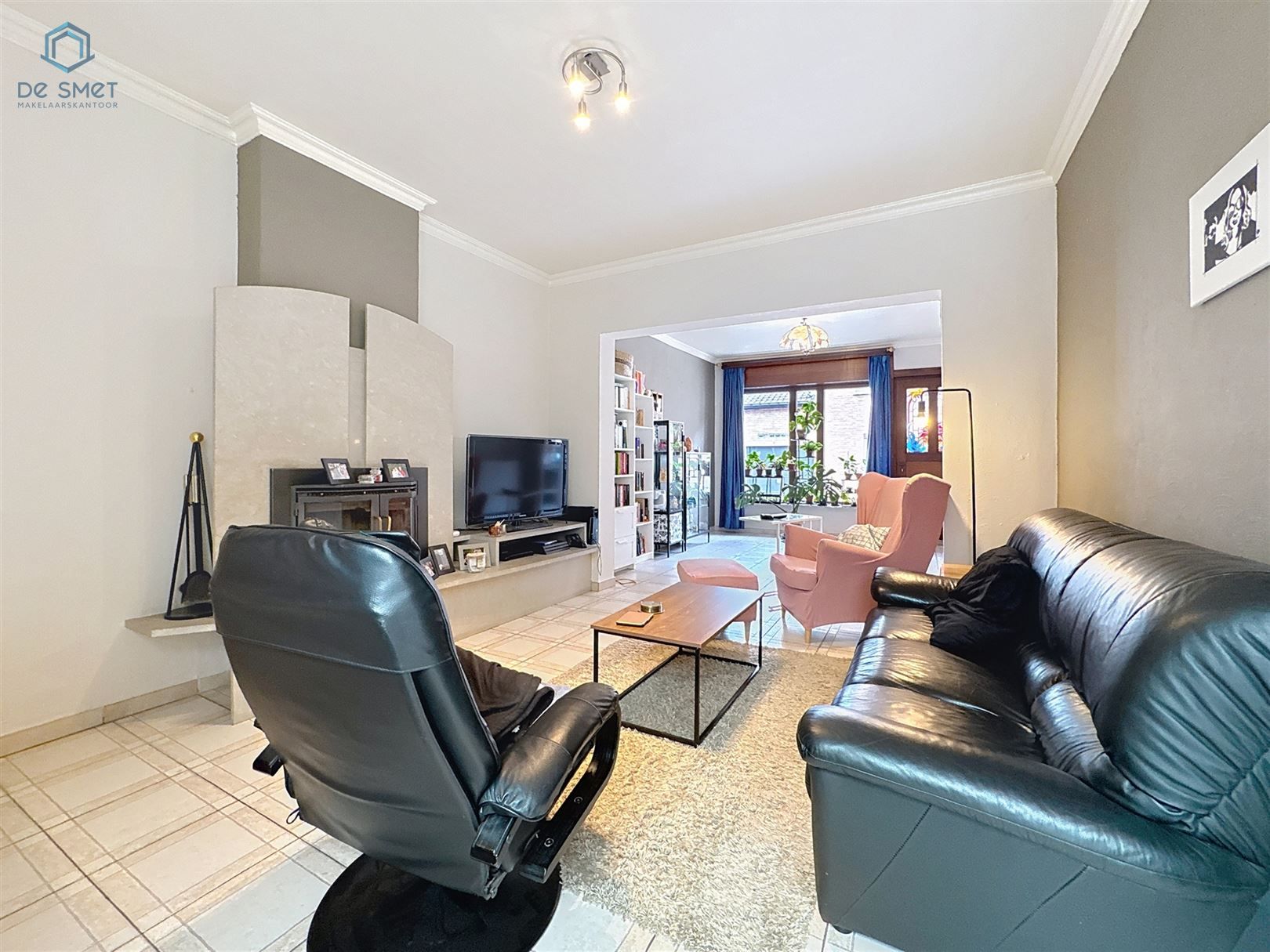 Rustig gelegen ruime woning met 3 slks foto 3