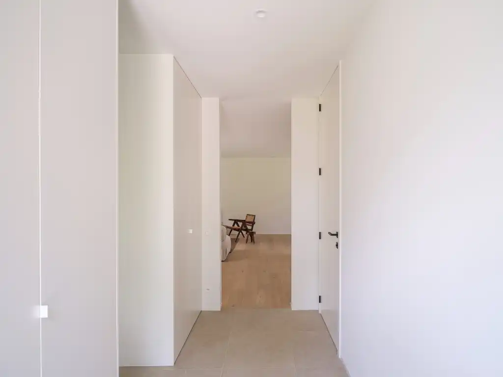 Hoogwaardig afgewerkte parkwoning met een bureauruimte op het GLV, gelegen in het gegeerde Drongen. foto 4