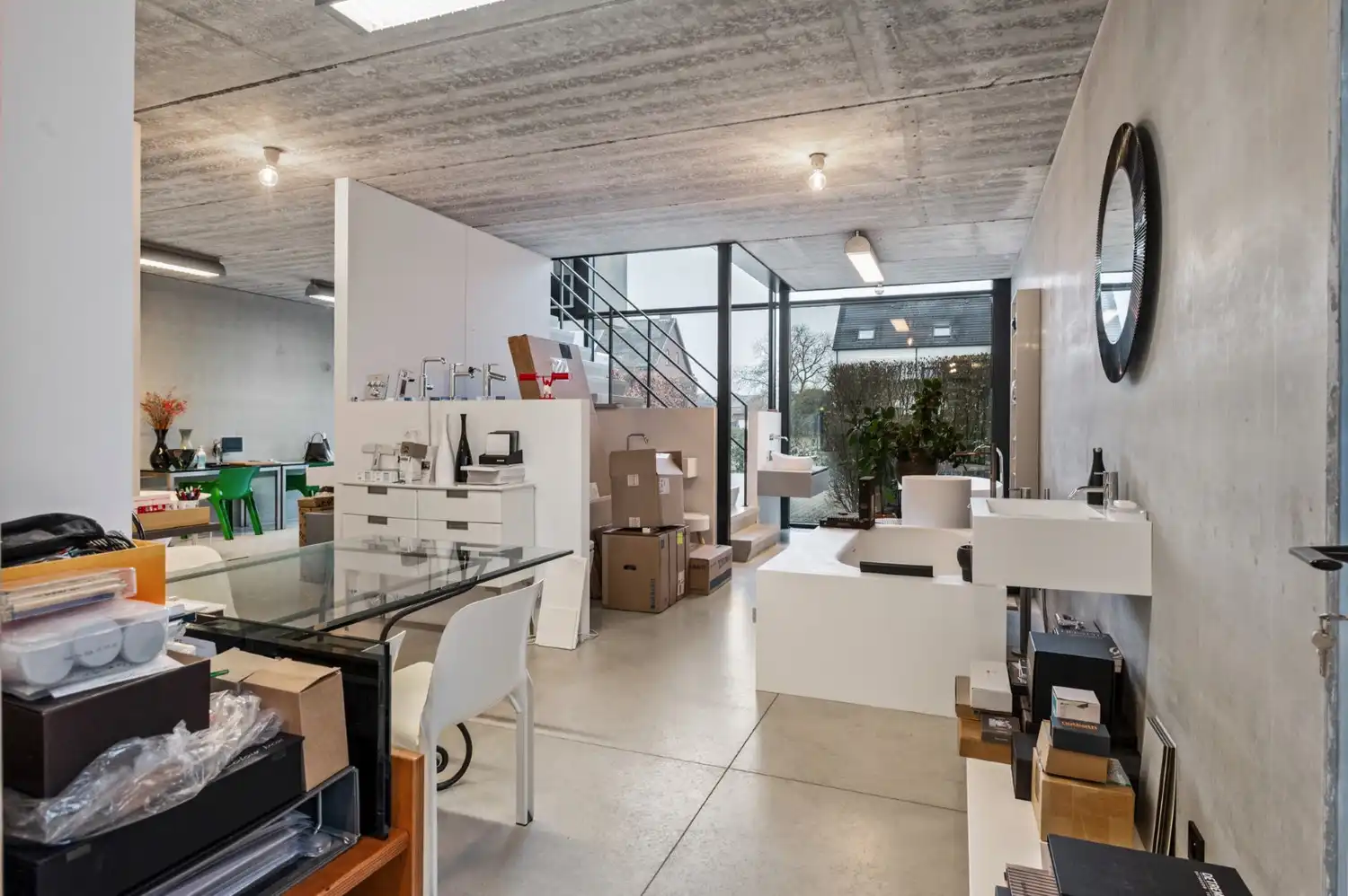 RECENTE HANDELSWONING OP COMMERCIELE LIGGING! foto 3