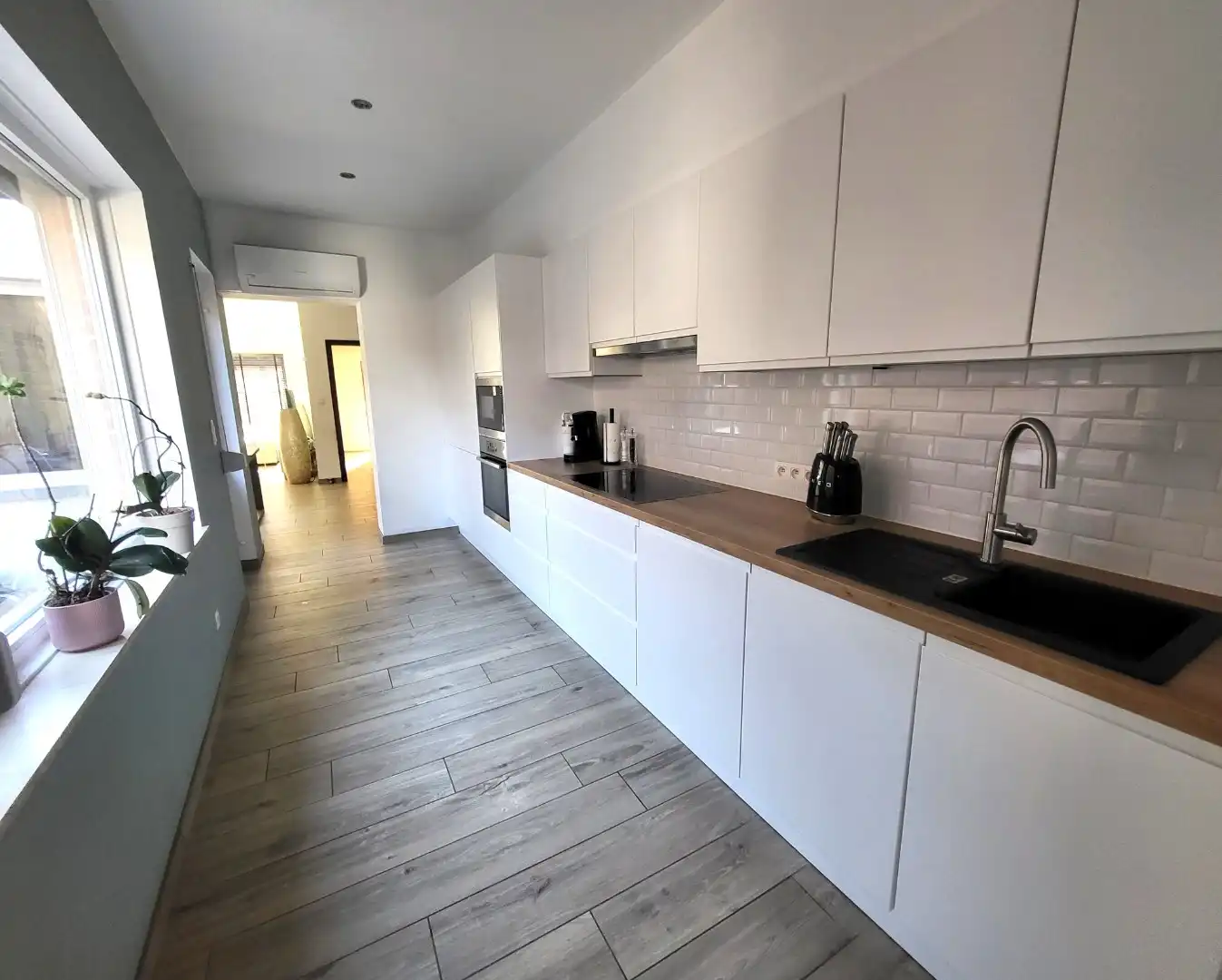 Volledig gerenoveerde woning...properder dan een apotheek... foto 8