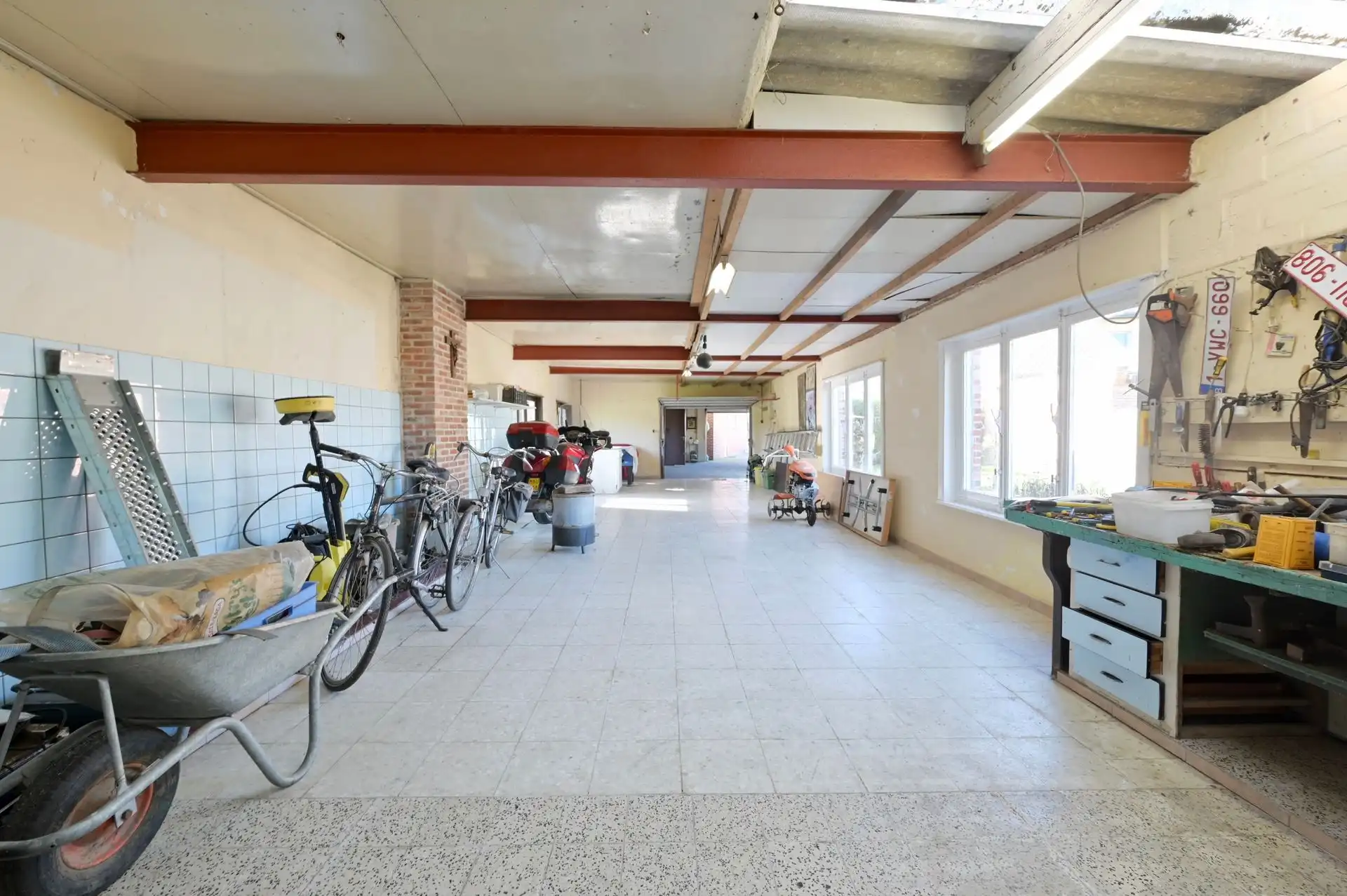 Te renoveren open bebouwing op 1.005 m² in Heultje.  foto 18