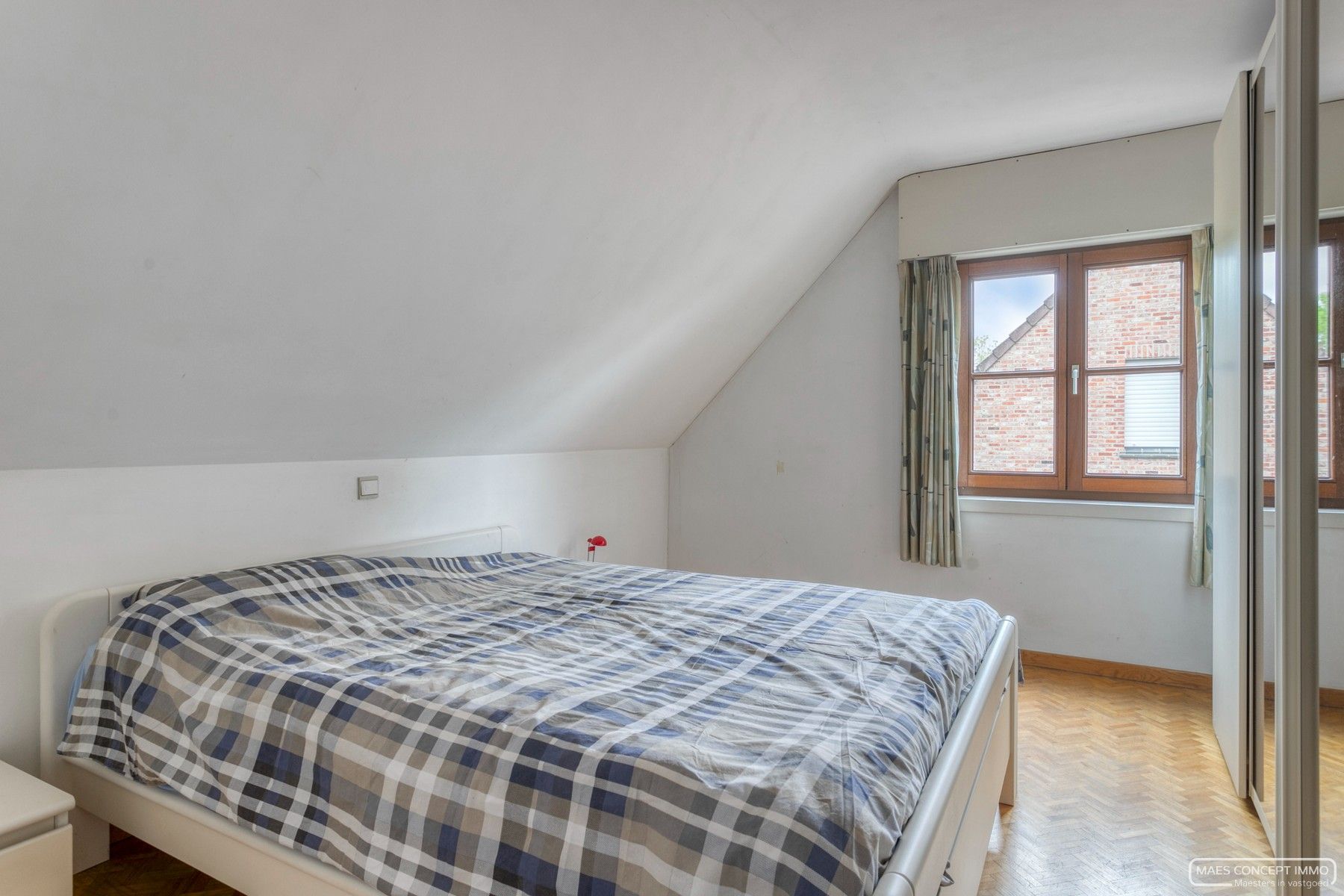 Alleenstaande woning met 3 slaapkamers foto 10