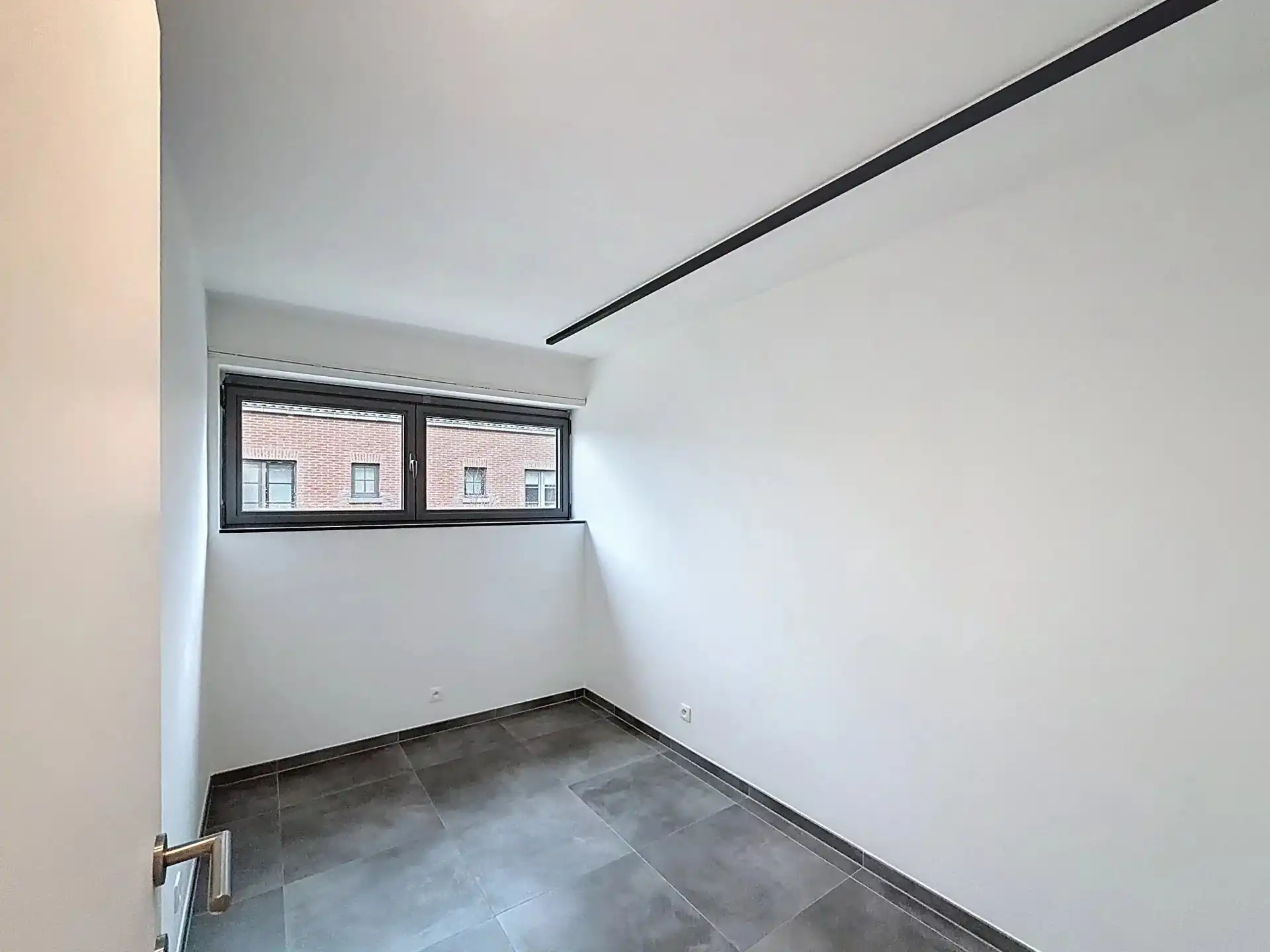 Energiezuinige woning met 3 slaapkamers en tuin. foto 15