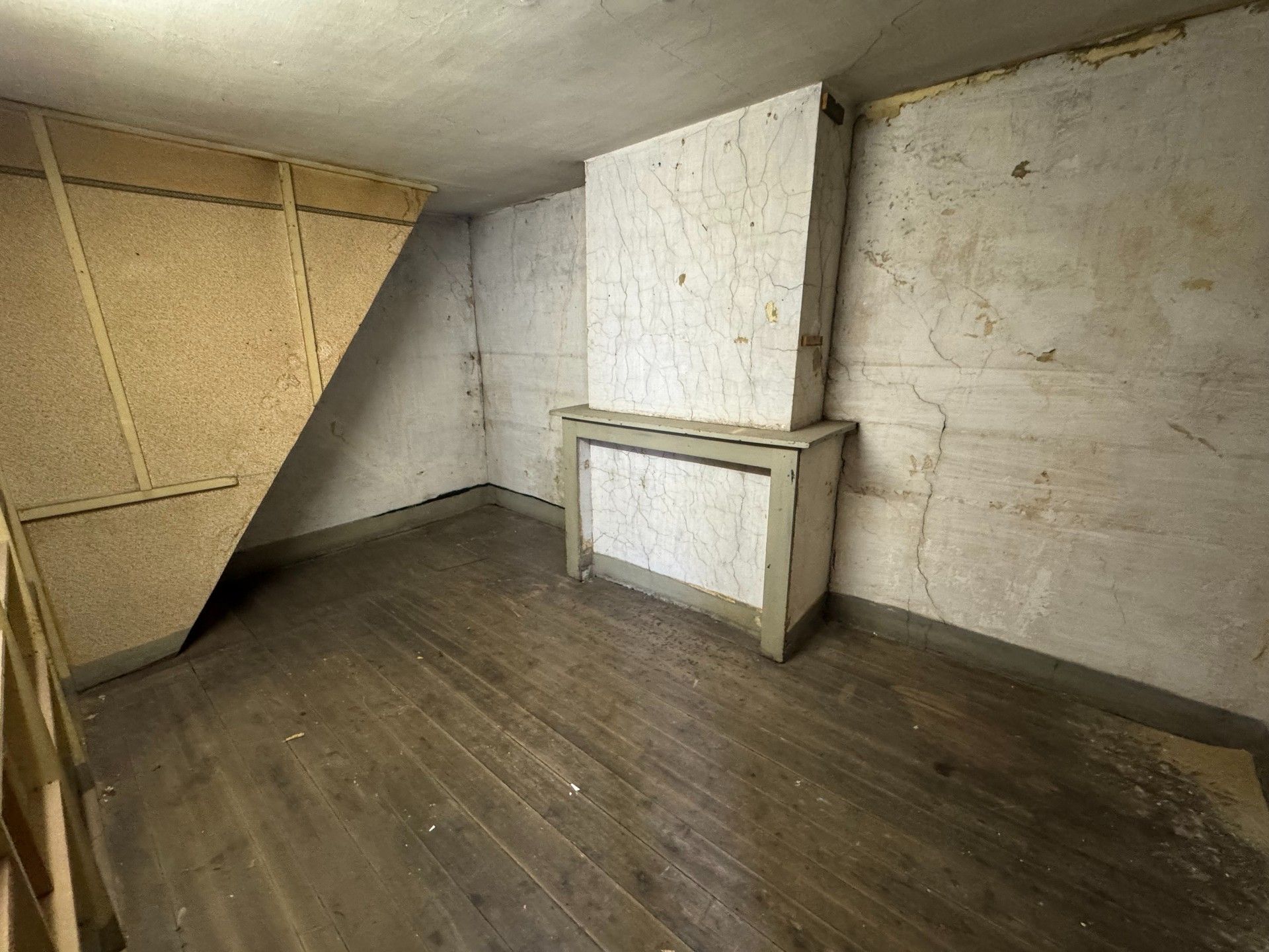 Woning met kantoor/winkel en magazijn/loods te koop in het centrum van Meulebeke. foto 15