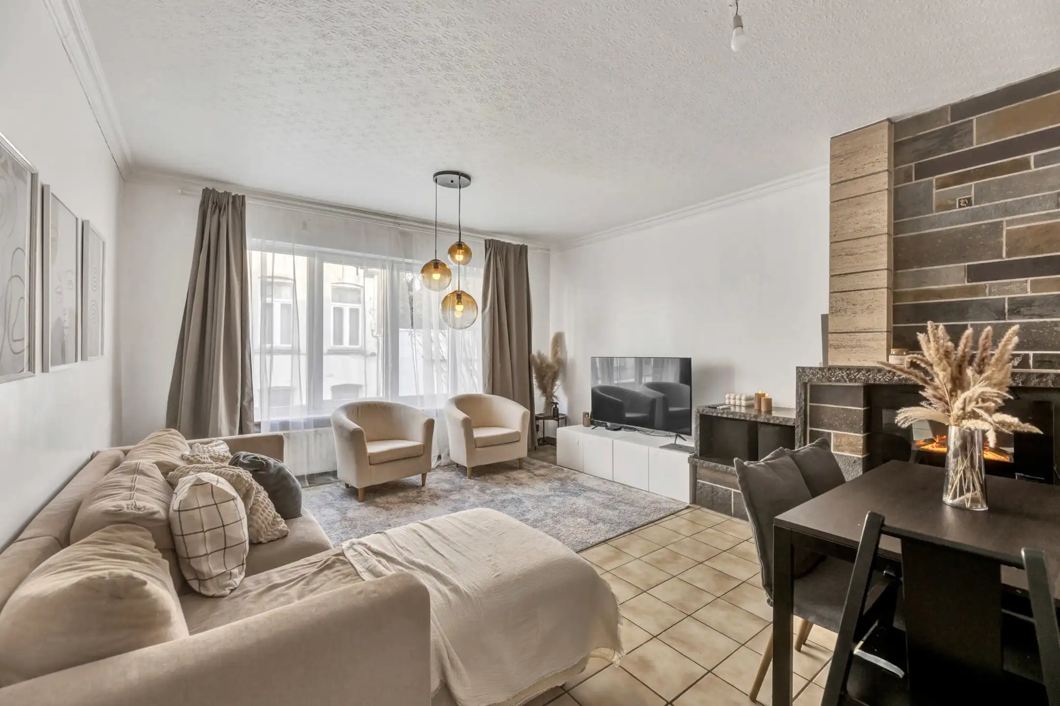 Instapklare woning met 2 slpks en garage te centrum Aalst foto 5