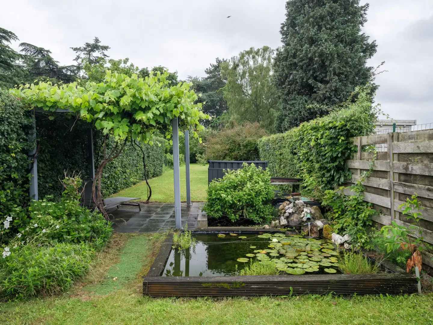 Instapklare woning met overvloedig licht en prachtige tuin foto 14
