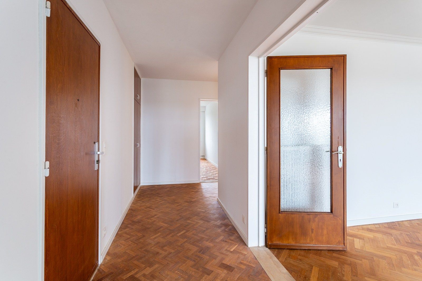 Gerenoveerd instapklaar appartement op gezellige locatie foto 23