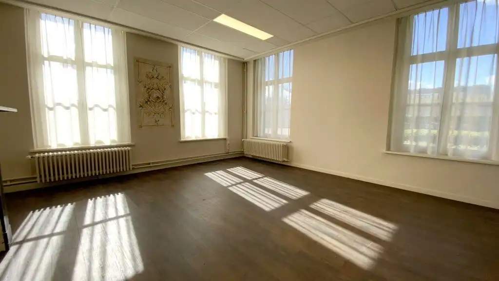 Kantoren te huur in voormalige directeurswoning in Gent foto 18