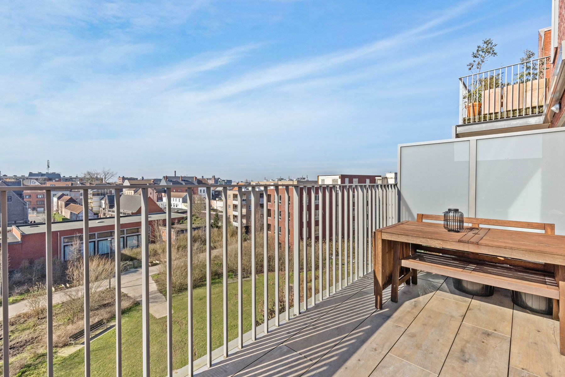 Modern & Lichtrijk 3 slk appartement in trendy  Dok Noord foto 2