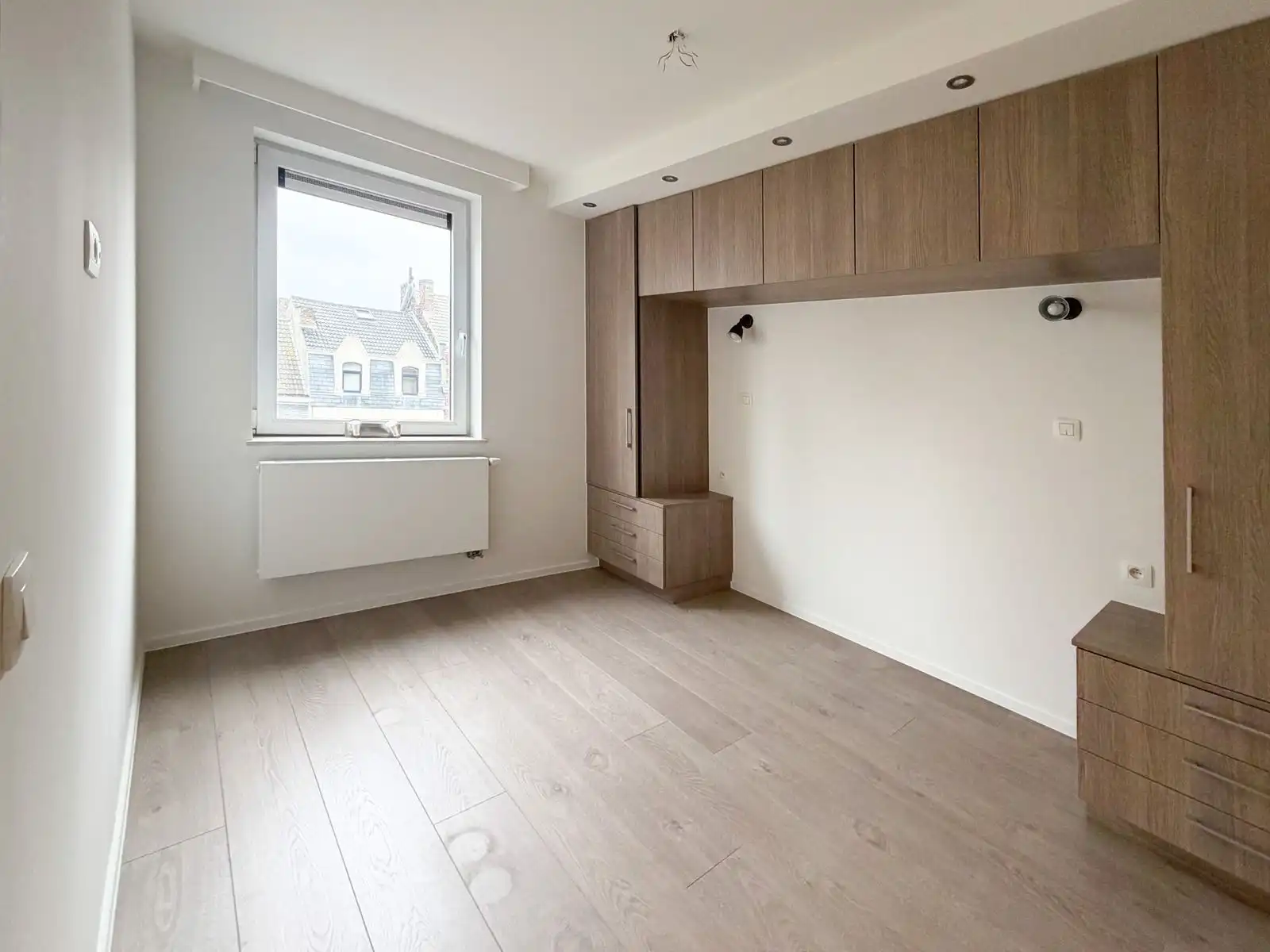 Subliem 2 slpk appartement met terras pal aan de jachthaven. foto 7