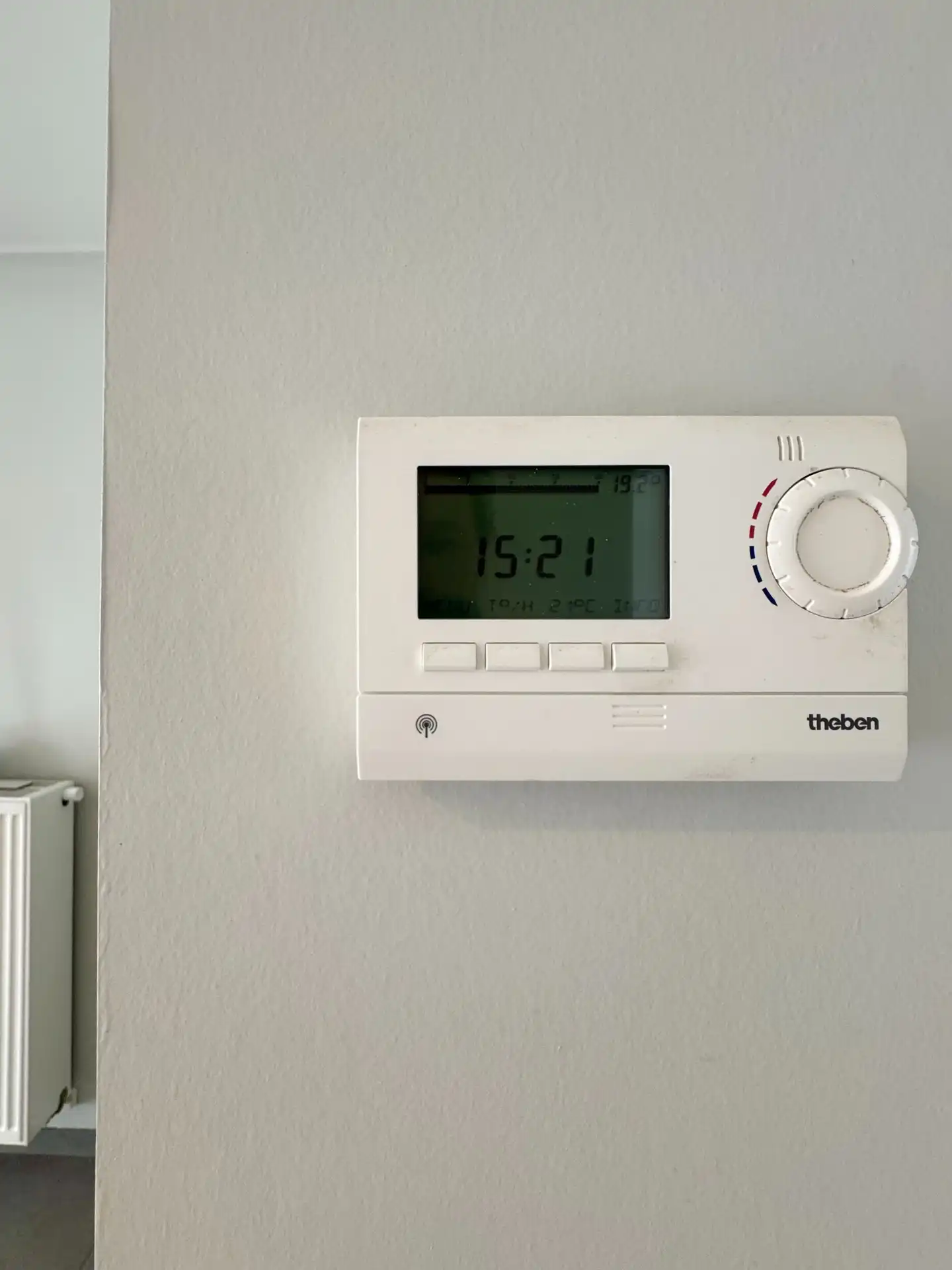 GELIJKVLOERS APPARTEMENT | VOOR- EN ACHTERTUIN | 2 KAMERS | GARAGE | 140 M² foto 21