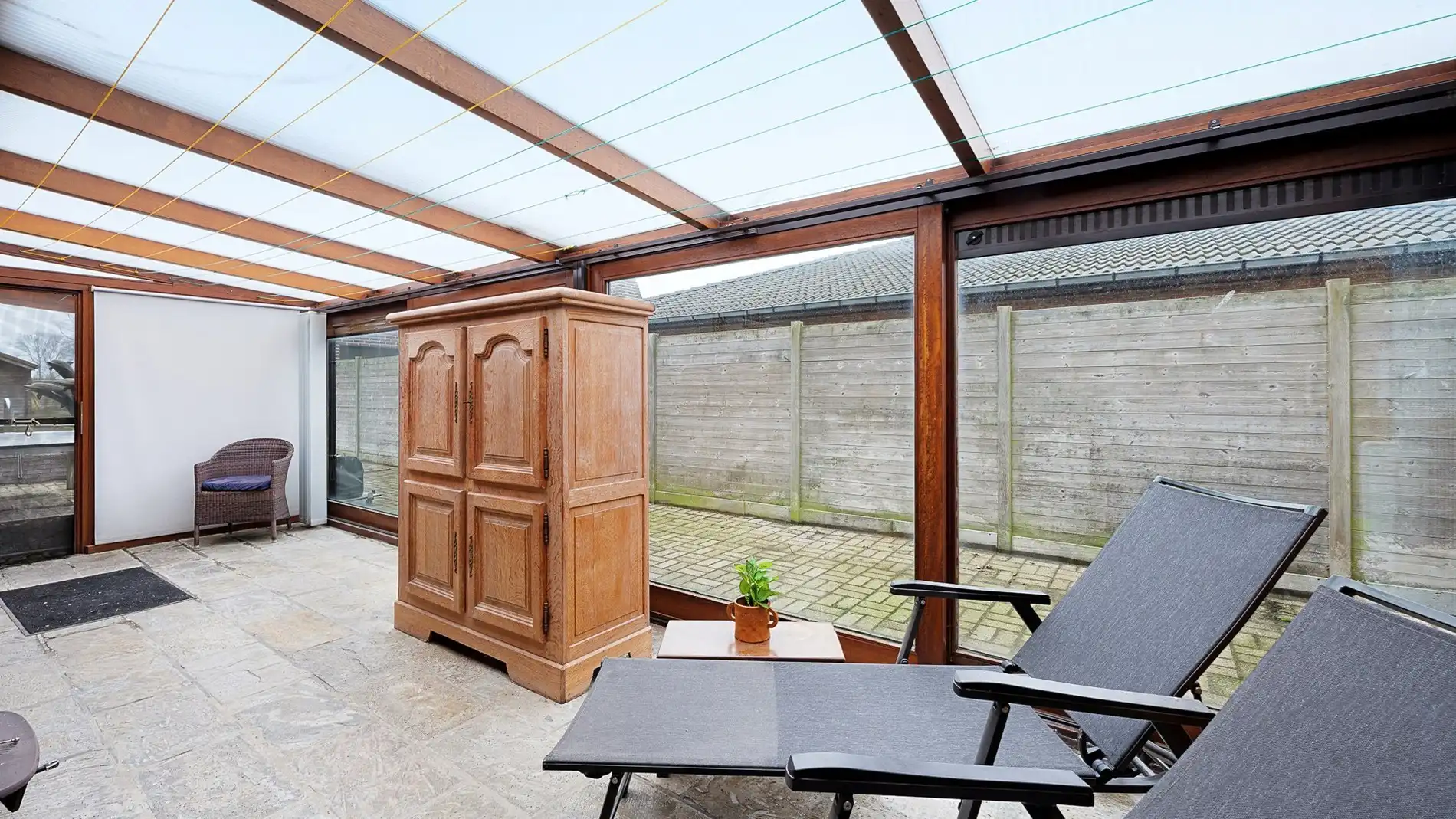 Rustig gelegen bungalow op 10 minuten van Brugge foto 14