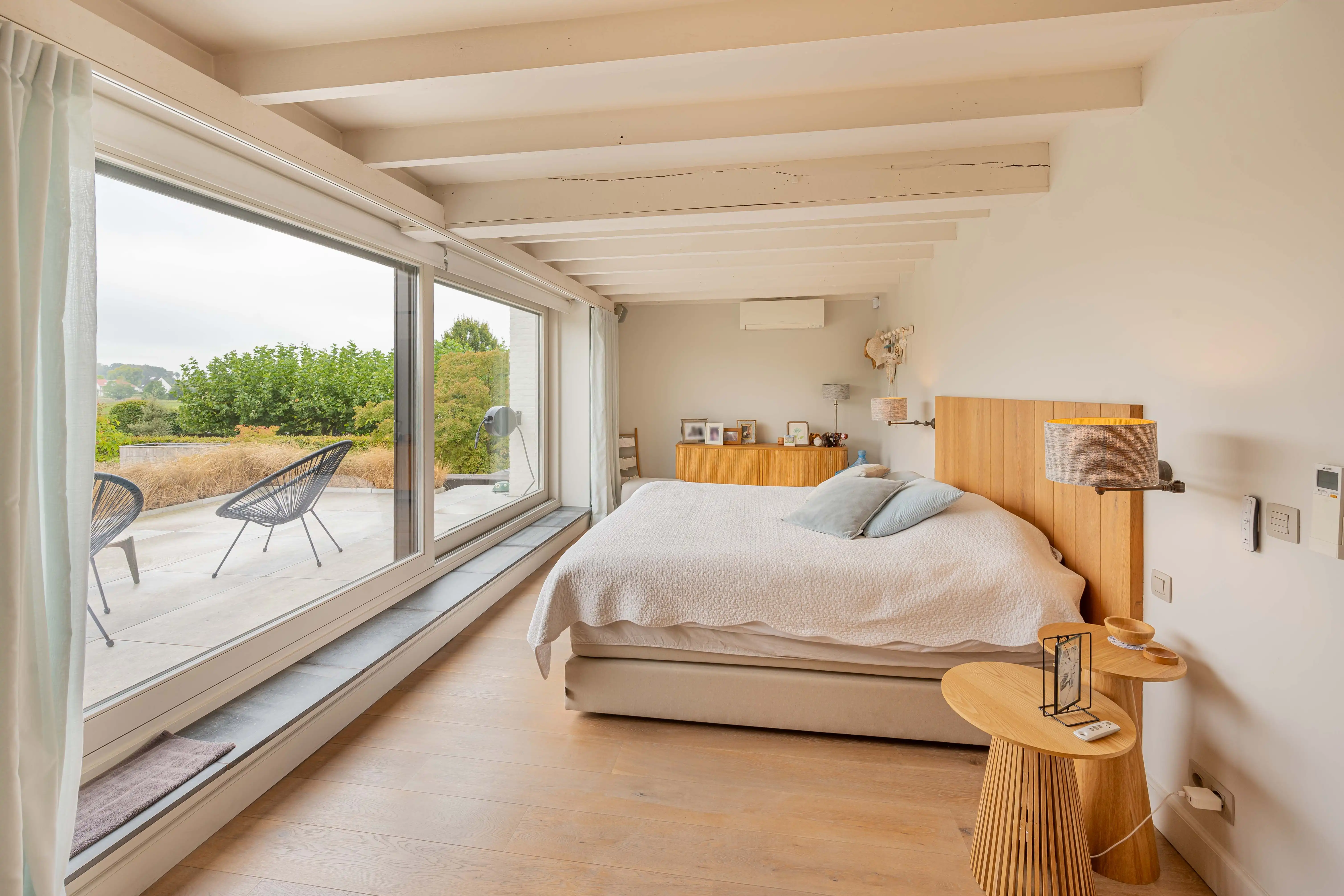 Sublieme en multifunctionele eigendom met exclusieve tuin foto 17