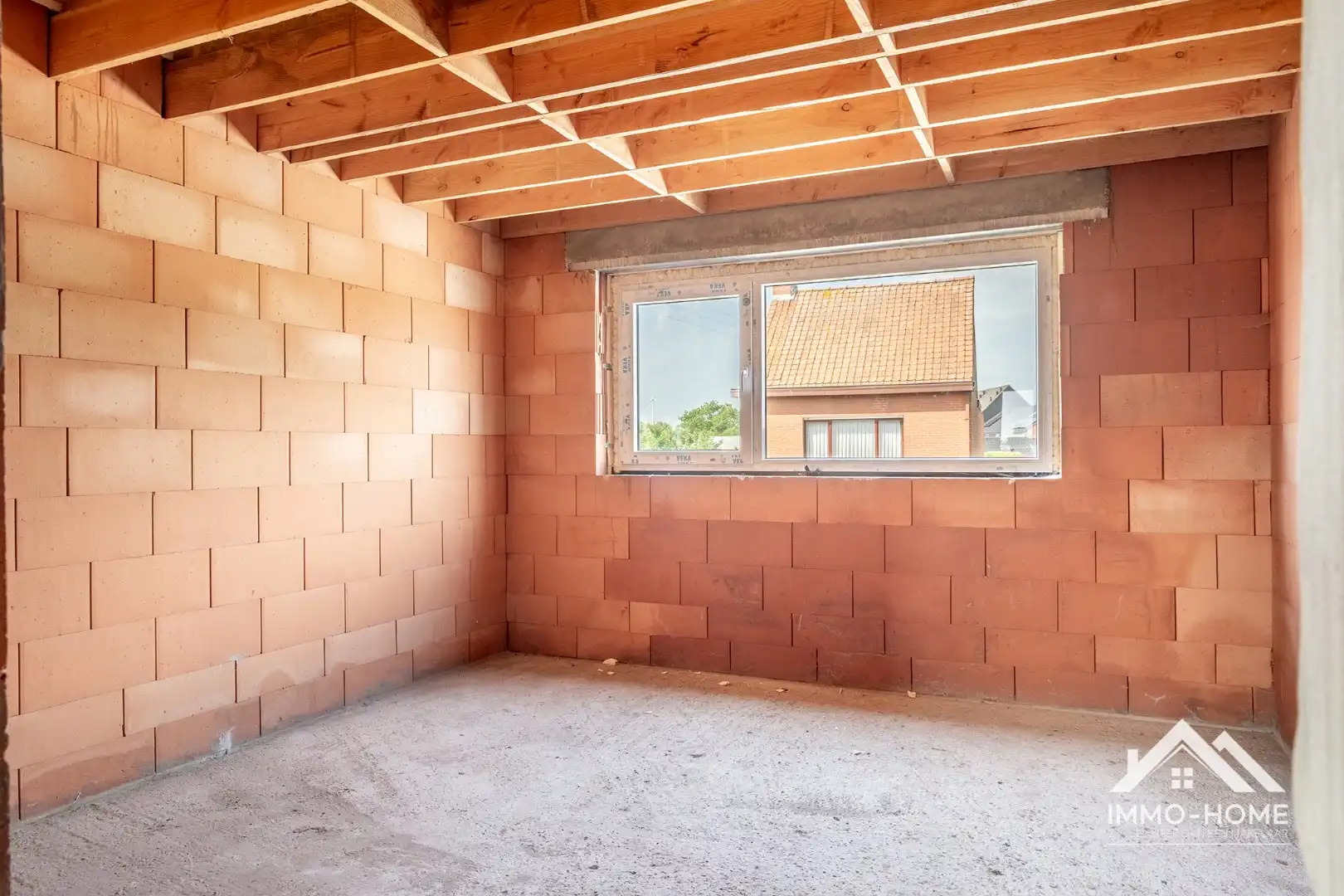 HOB casco woning met héél veel potentieel foto 15