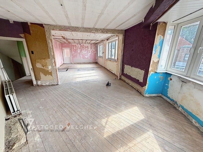Te renoveren handelspand met duplex appartement op zichtlocatie foto 11
