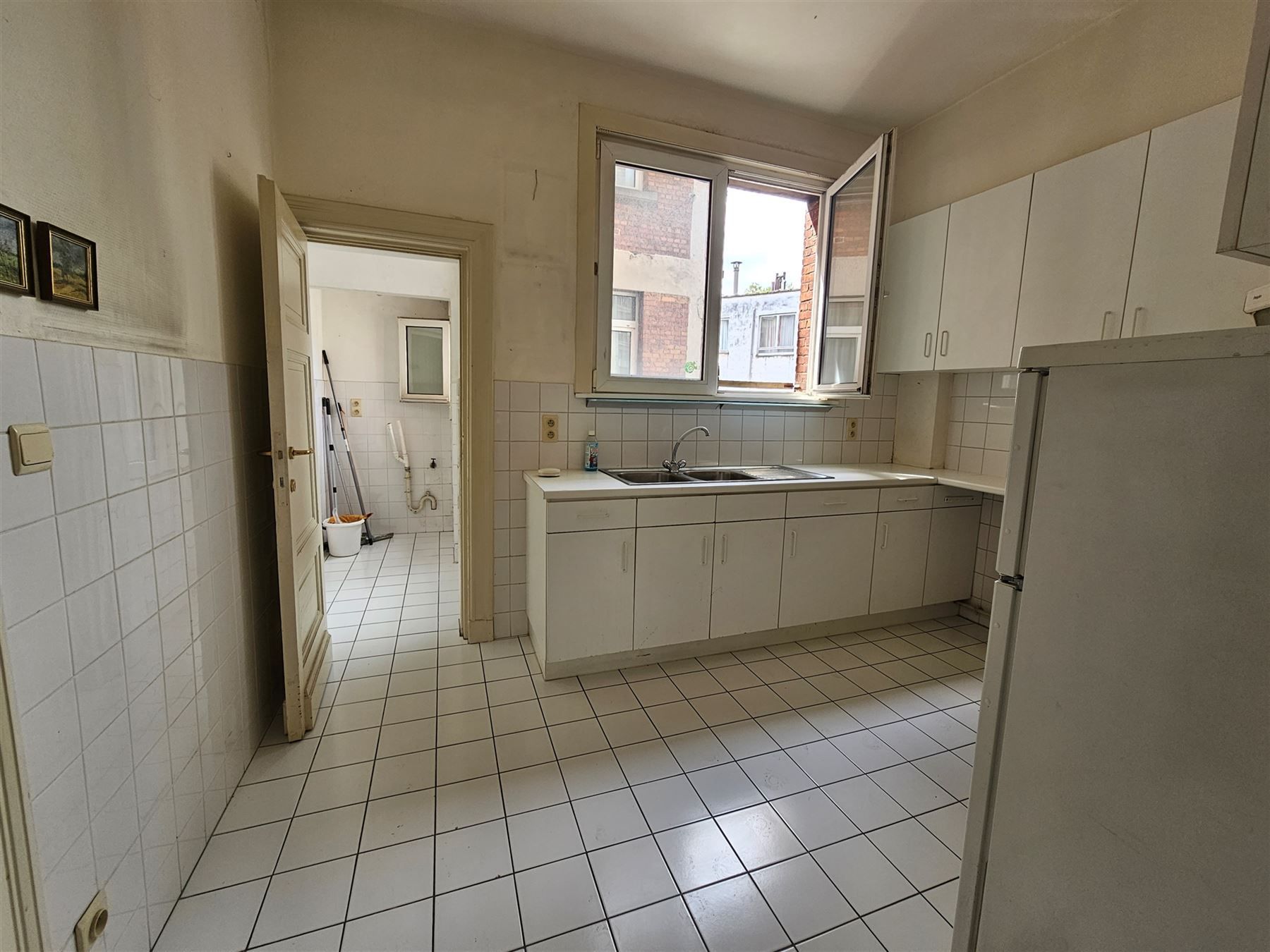 Antwerpen: Centrum: Ruim 2 slp appartement op 3de verdieping foto 6