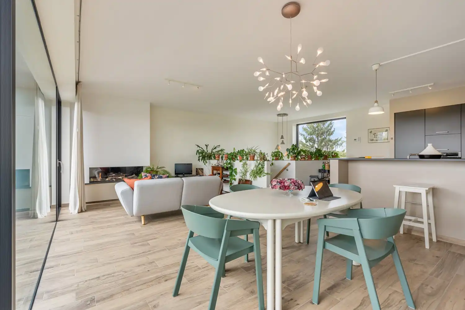 Instapklaar en rustig gelegen duplexappartement van 135m2 te 3012 Leuven (Wilsele) ! foto 9