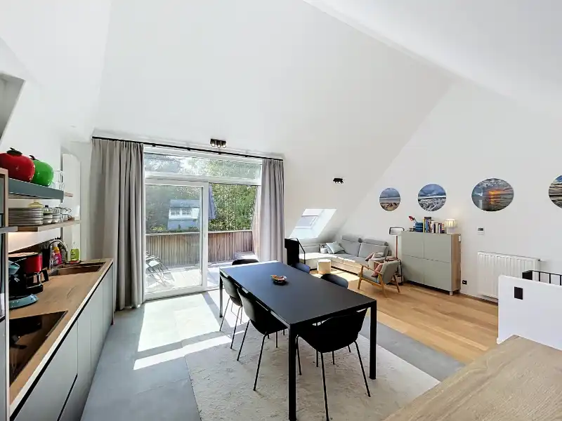 LUXUEUS DUPLEX-APPARTEMENT VLAKBIJ DE ZEE foto 8