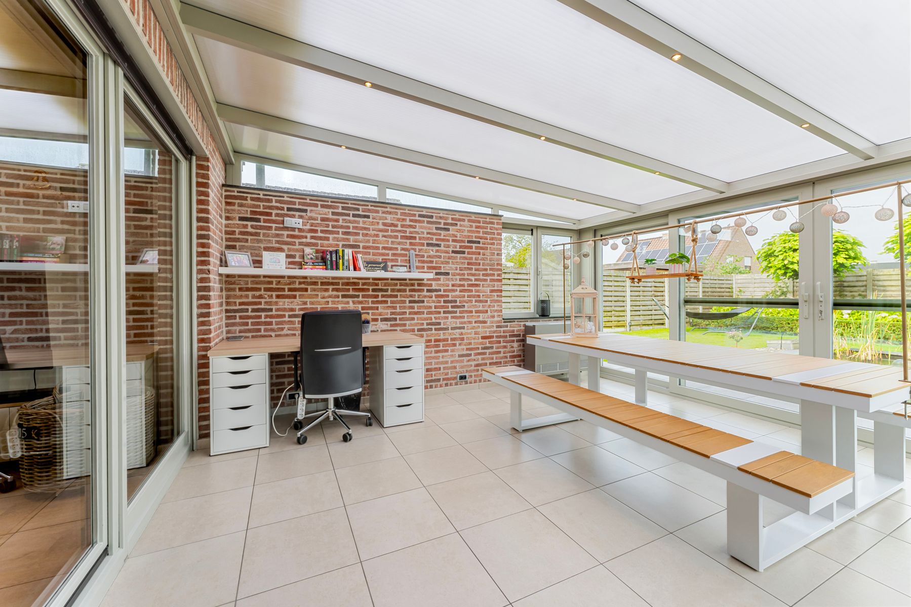 Instapklare villa in rustige straat foto 14