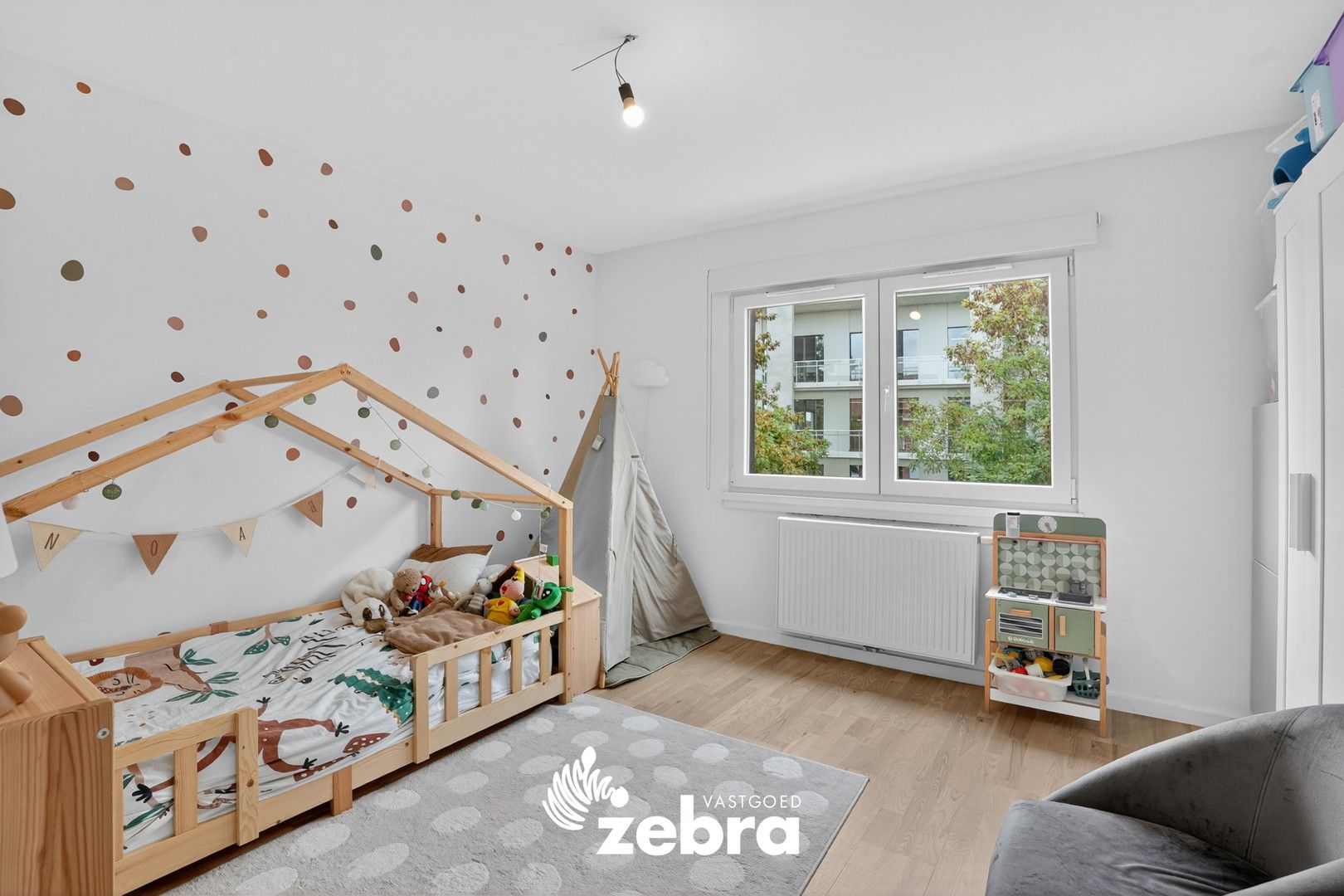 Gerenoveerde woning met 4 slaapkamers, tuin en garage te Meulebeke! foto 17