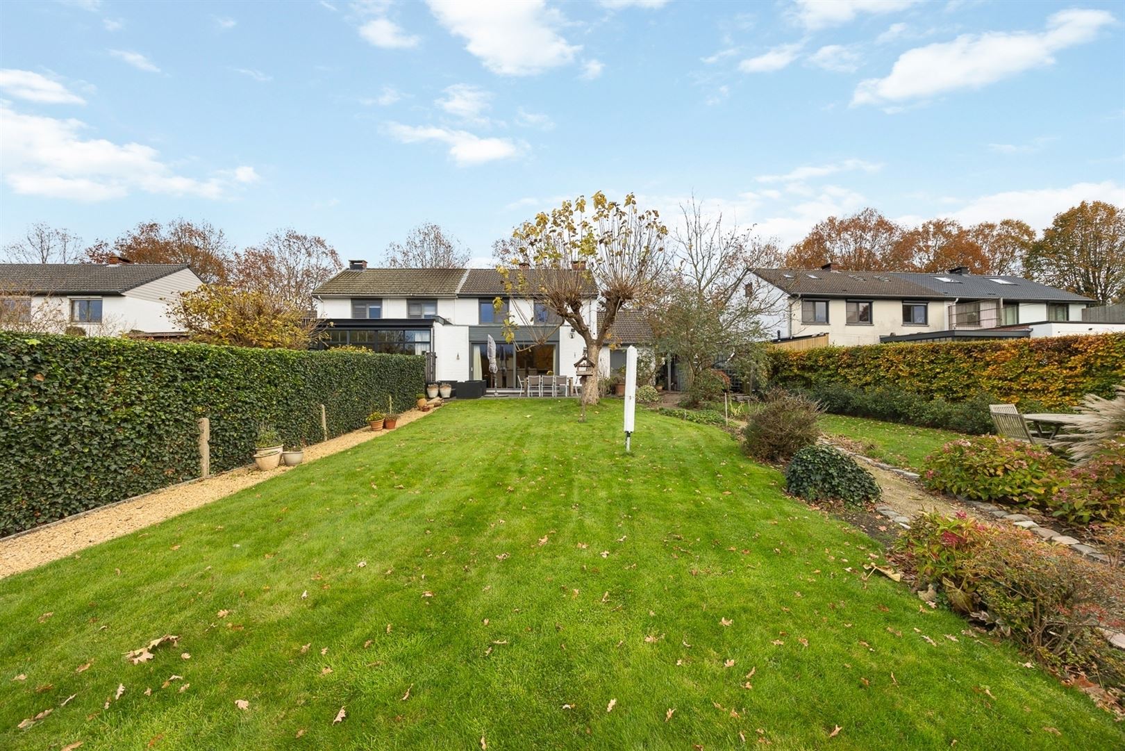 Hoofdfoto van de publicatie: Charmante woning met prachtig groen en open zicht