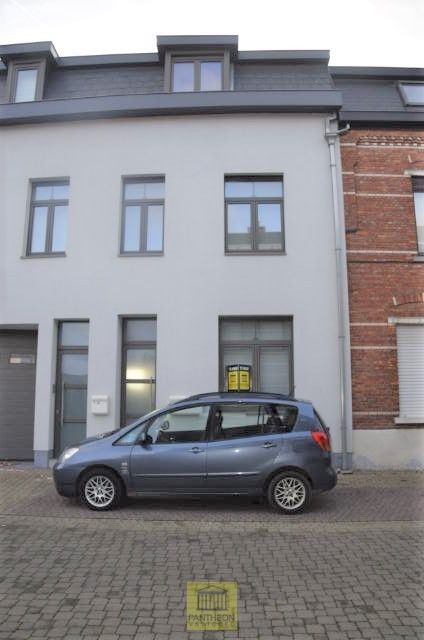 ()=>{if(producerUpdateValueVersion(node),producerAccessed(node),node.value===ERRORED)throw node.error;return node.value} Geldhofstraat 33/1 - 9300 Aalst (9300)