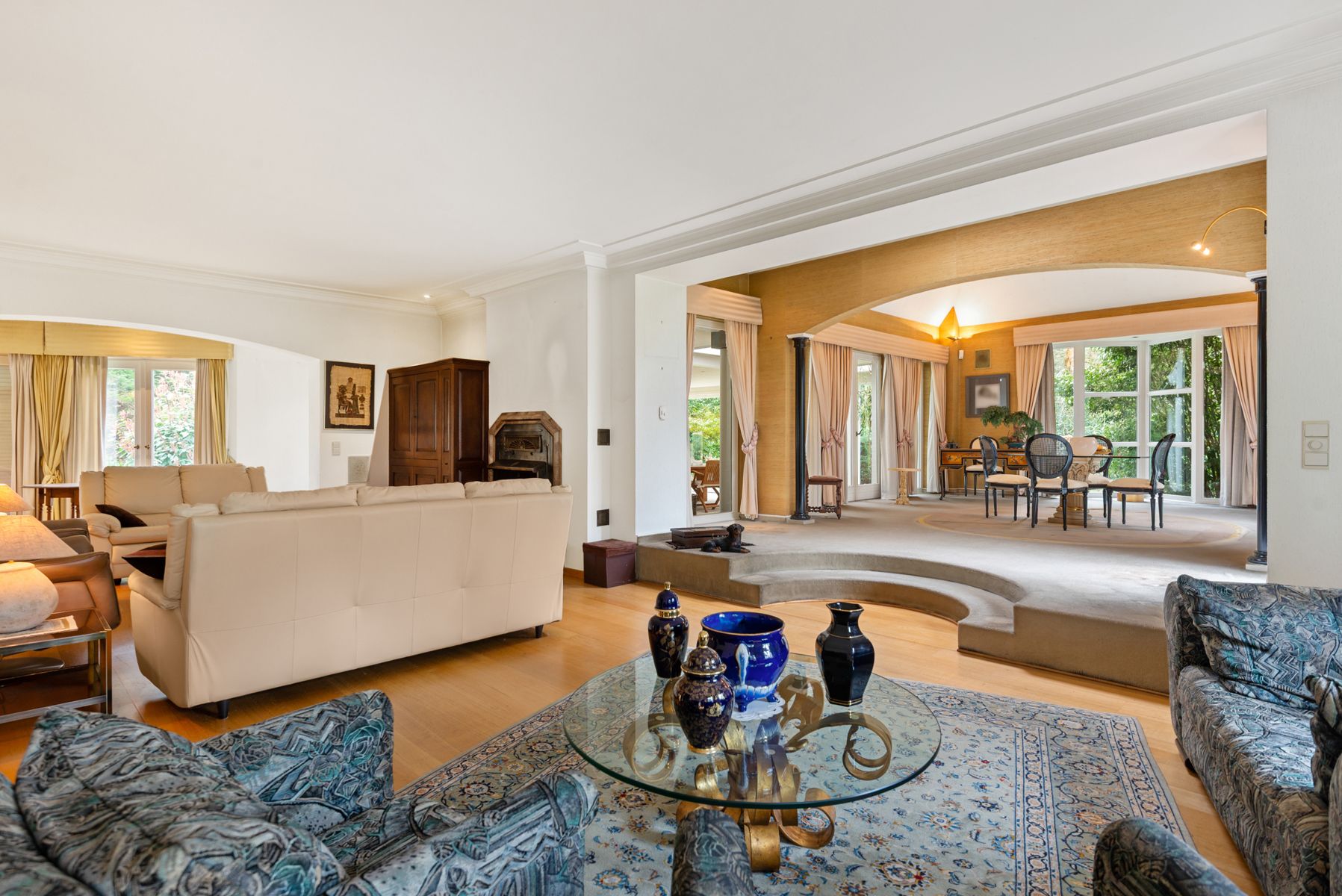Te renoveren villa met naastgelegen bouwgrond op 6000 m². foto 6