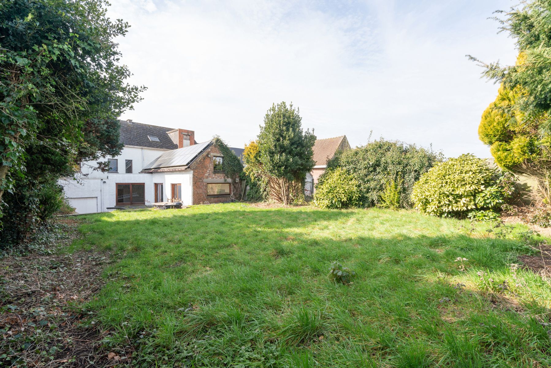 Kantoor met woning te Denderhoutem. foto 31