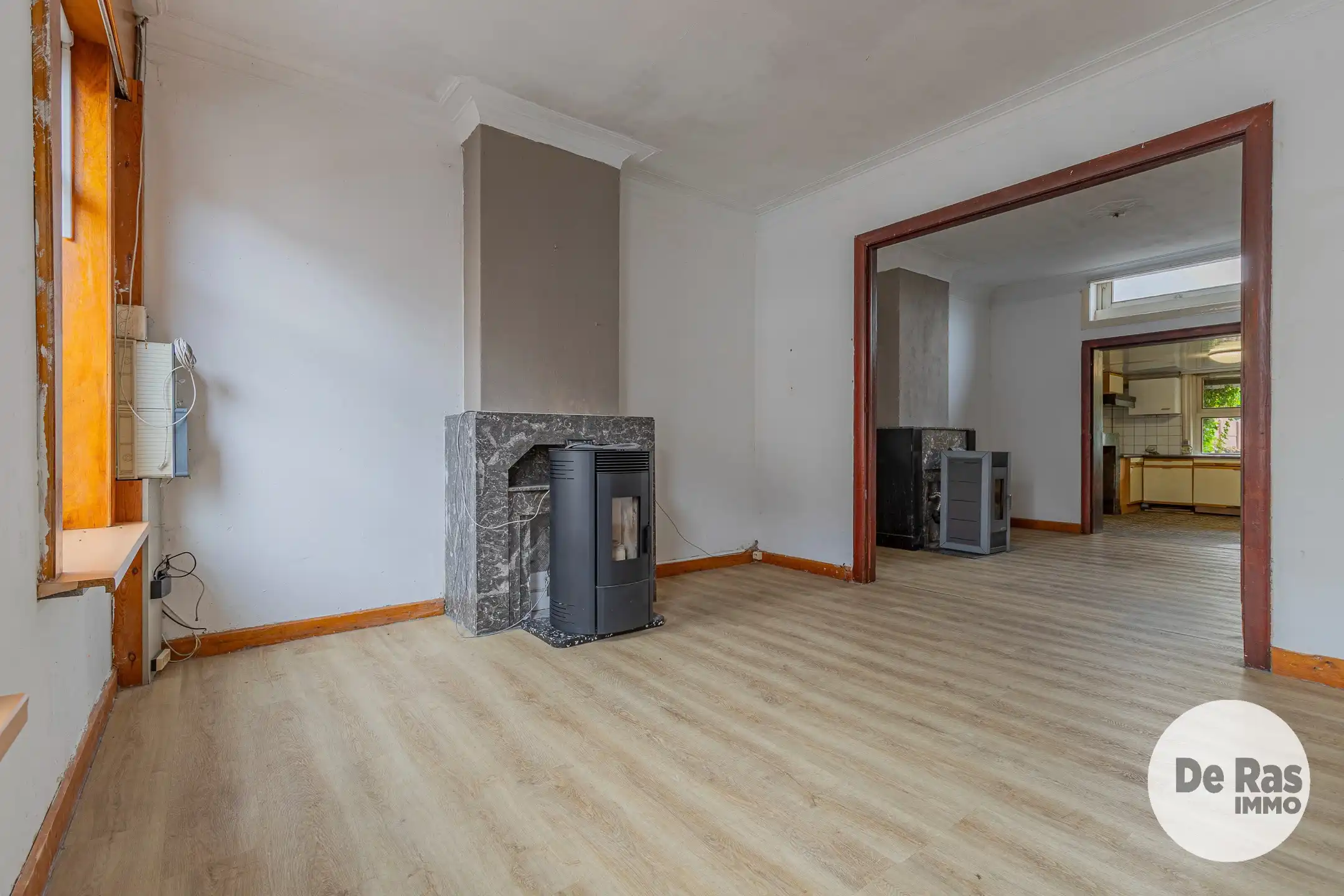 LEDE - Te renoveren woning met 4 slaapkamers nabij centrum foto 8