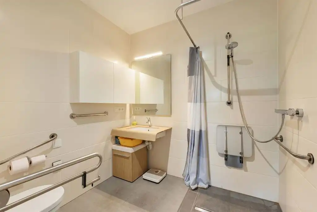 Assistentiewoning binnen het prachtige Prins Kavelhof foto 12