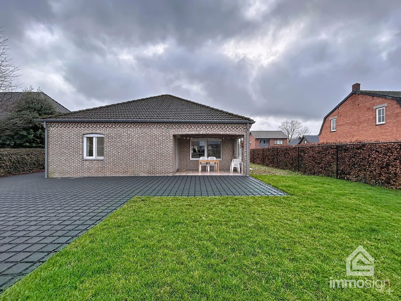 Instapklare laagbouwwoning met 2 (mgl. 3) slaapkamers en dubbele garage op een perceel van 718 m² foto 25