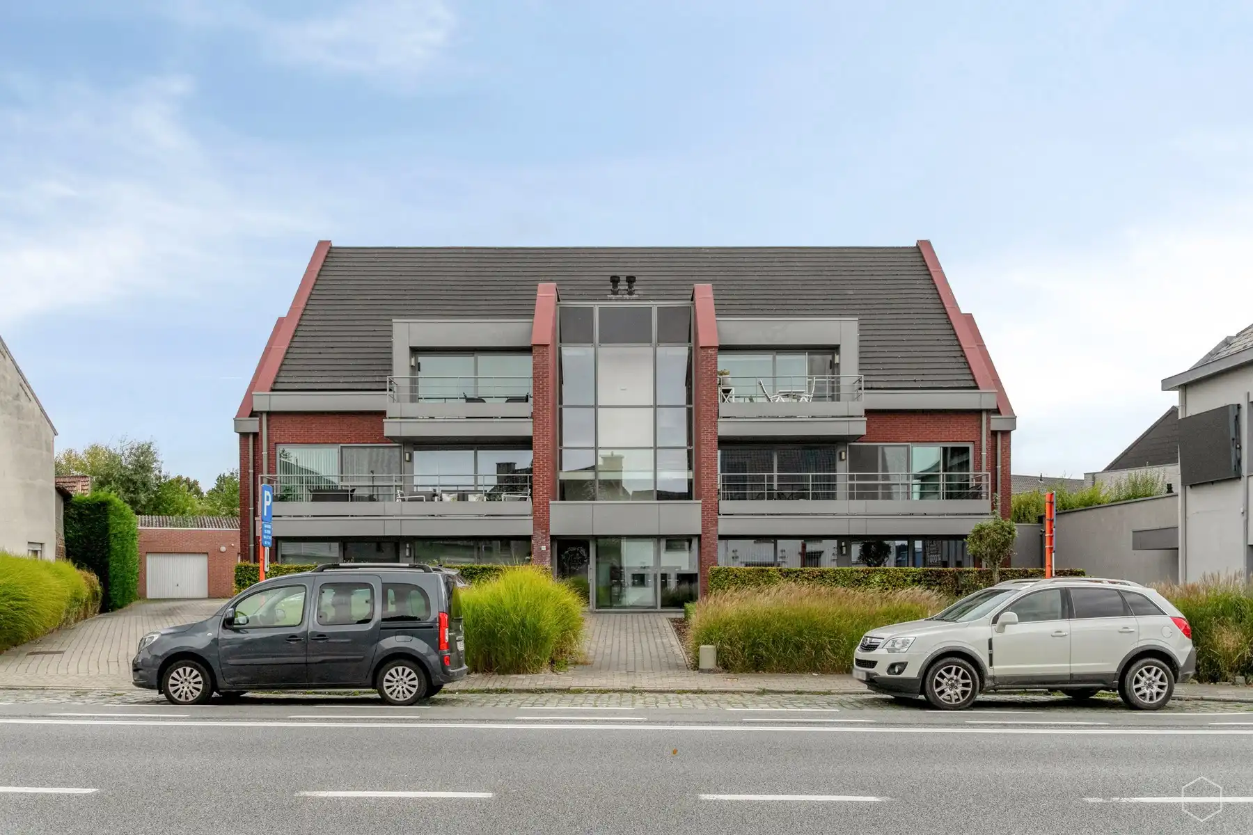 Appartement te koop foto {{pictureIndex}}
