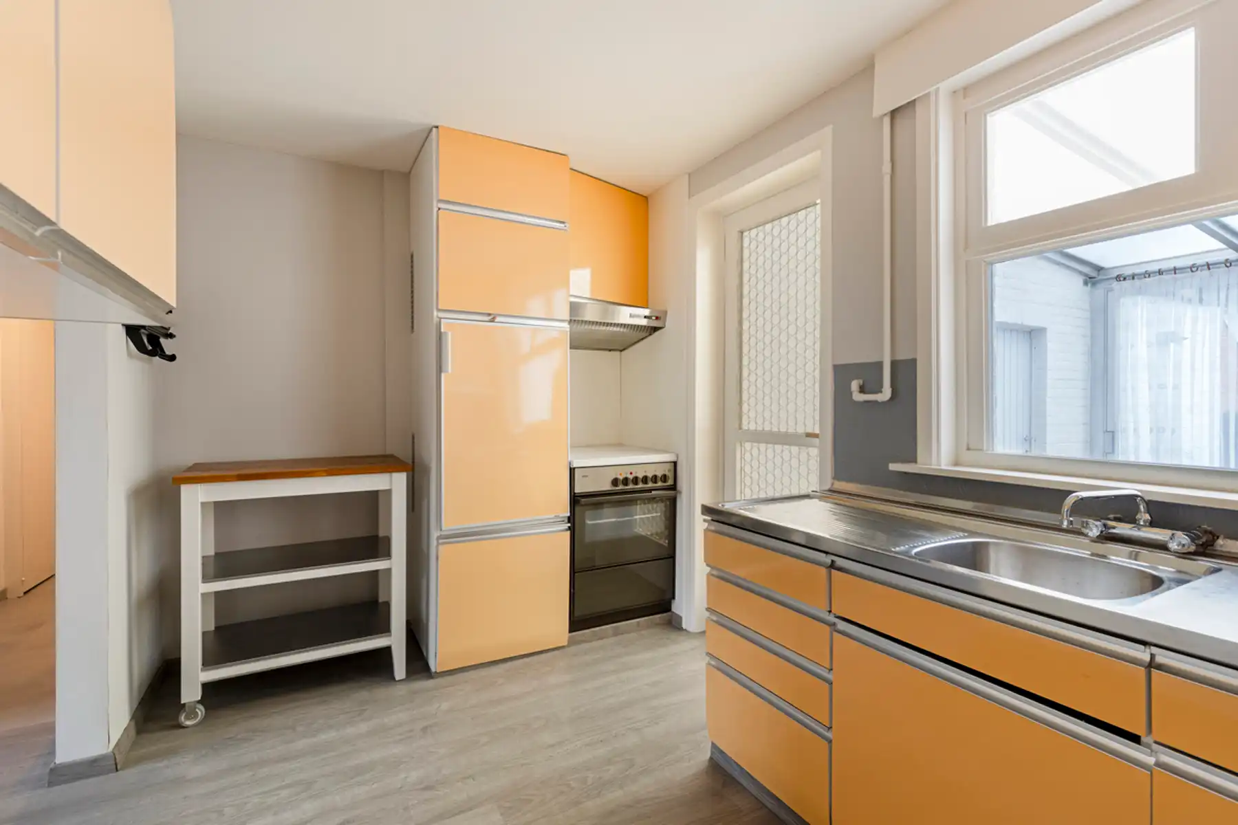 Instapklare centrum-woning pal bij centrum Buggenhout  foto 13