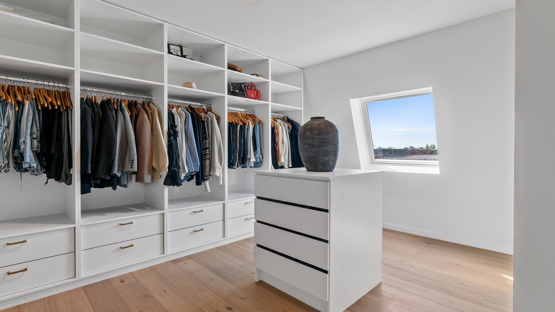 Exclusief appartement van 164,88 m2 met 2 terrassen in centrum Maaseik foto 45