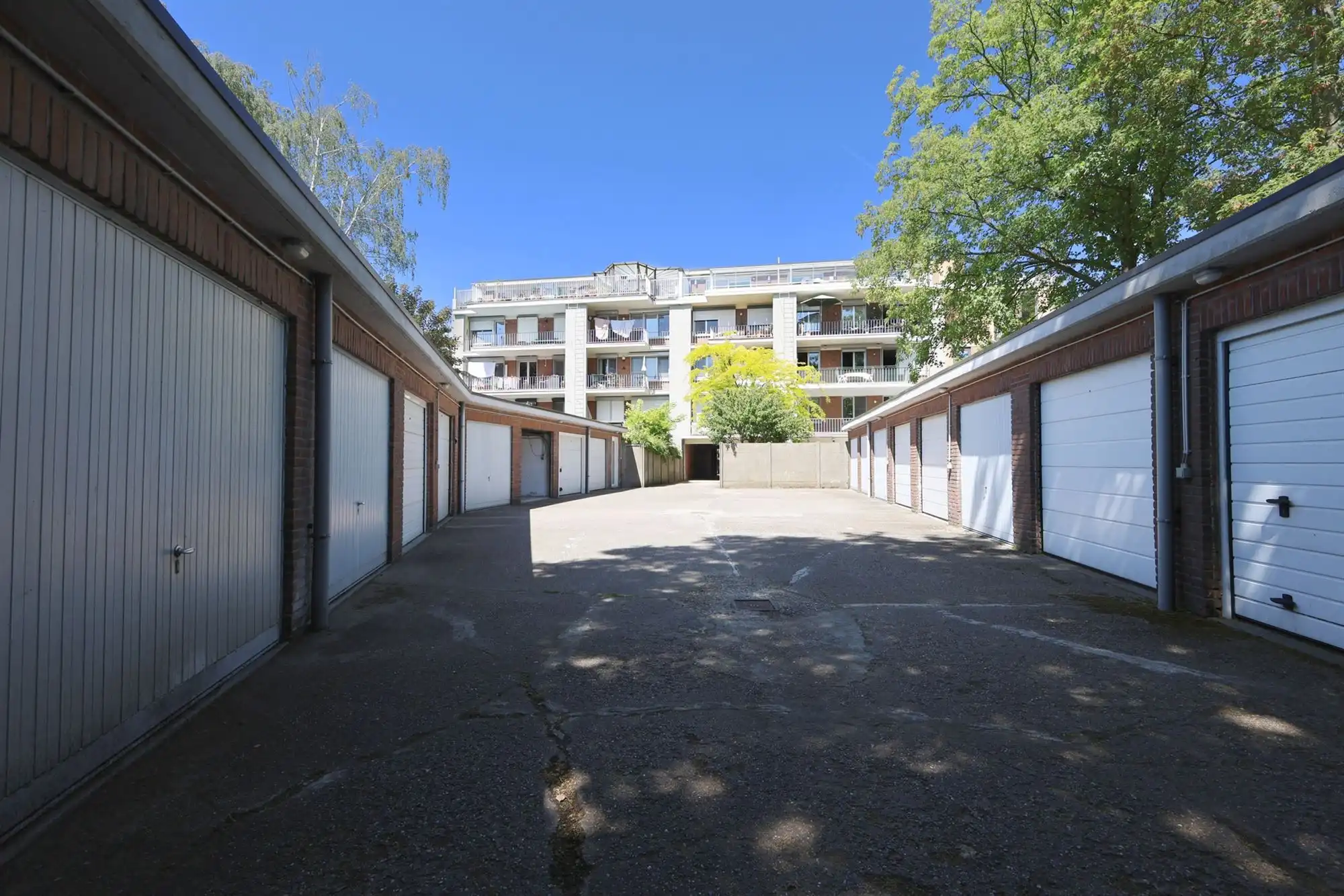 Volledig gerenoveerd appt met 3 slk in Deurne foto 17